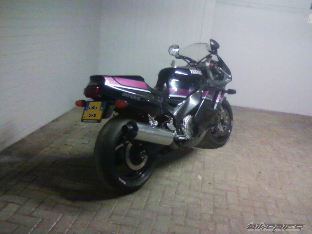 1992 YAMAHA FZR 1000 | Picture 2166777 motorcycle photo