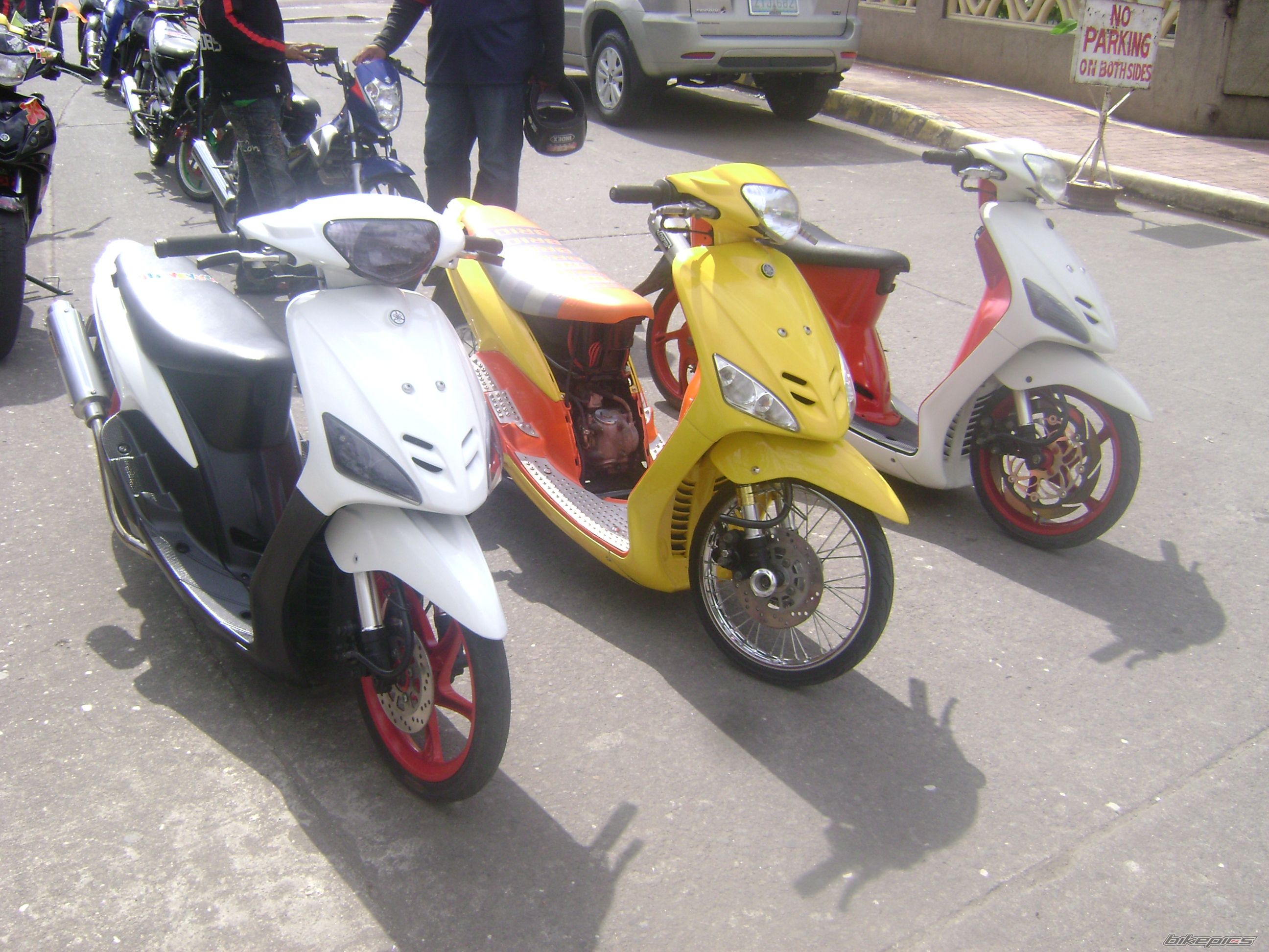 2011 YAMAHA MIO | Picture 2166815 motorcycle photo