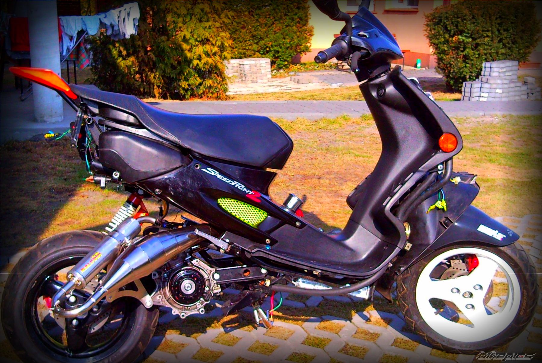 2009 PEUGEOT SPEEDFIGHT2 50 | Picture 2168504 motorcycle photo