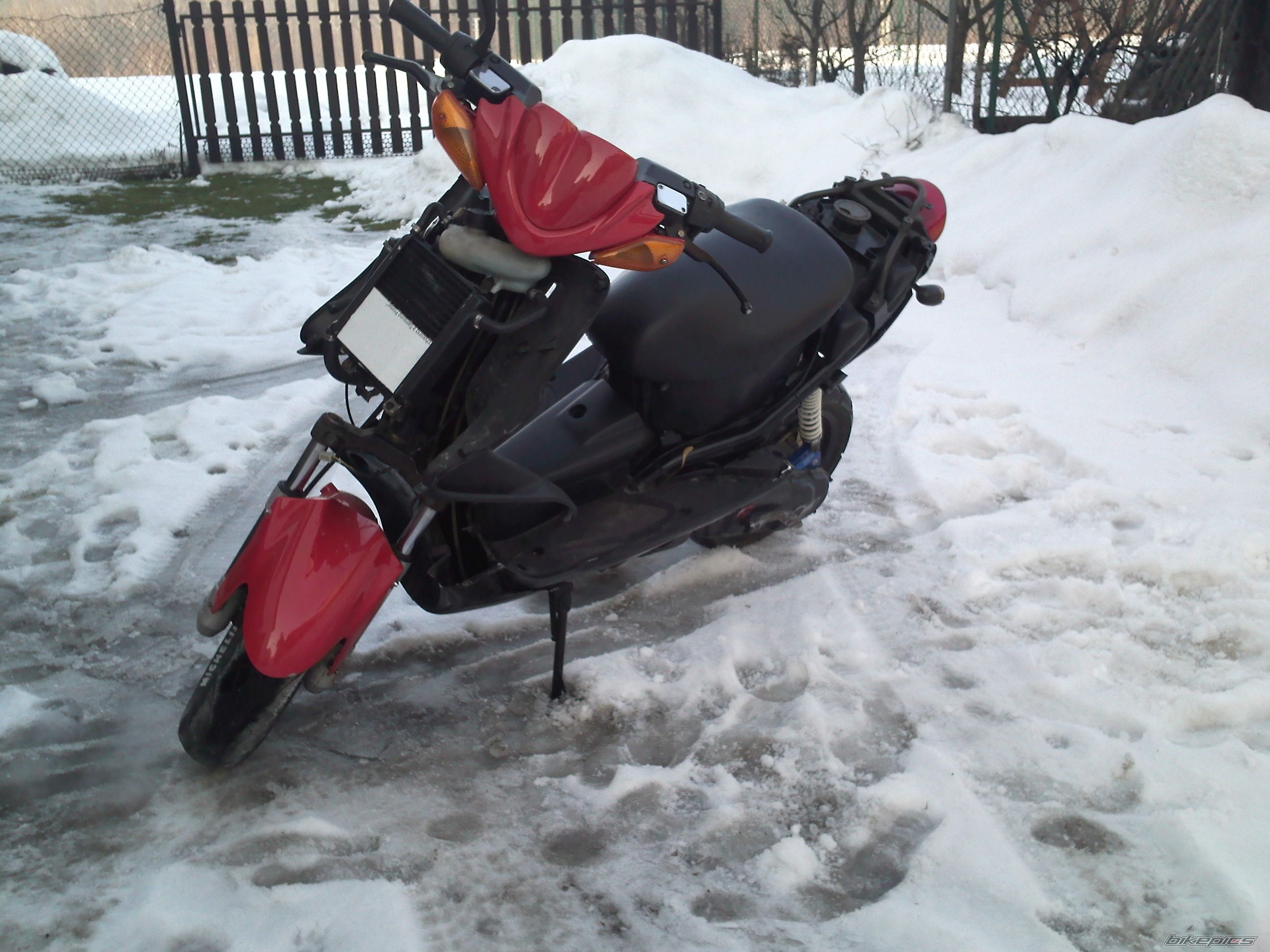2000 YAMAHA AEROX 50 | Picture 2169605 motorcycle photo