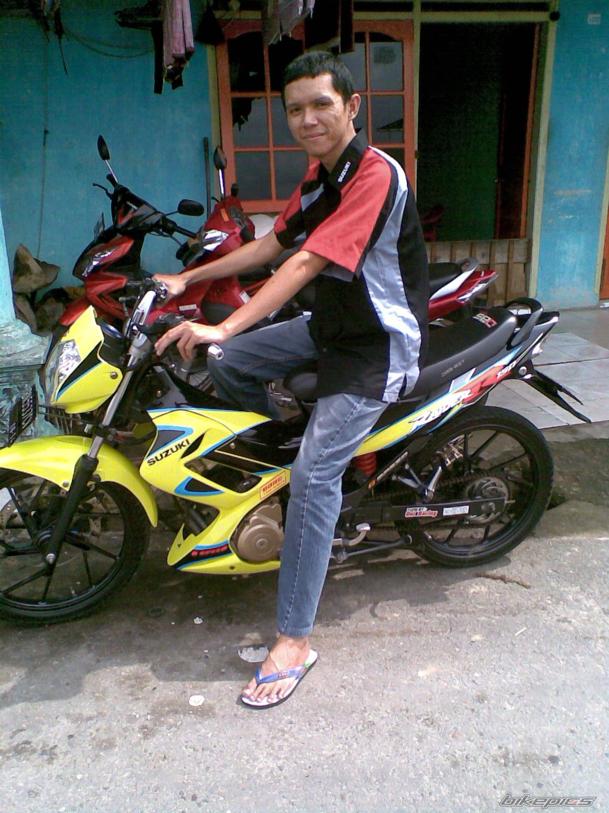 2005 SUZUKI SATRIA F 150 | Picture 2169933 motorcycle photo