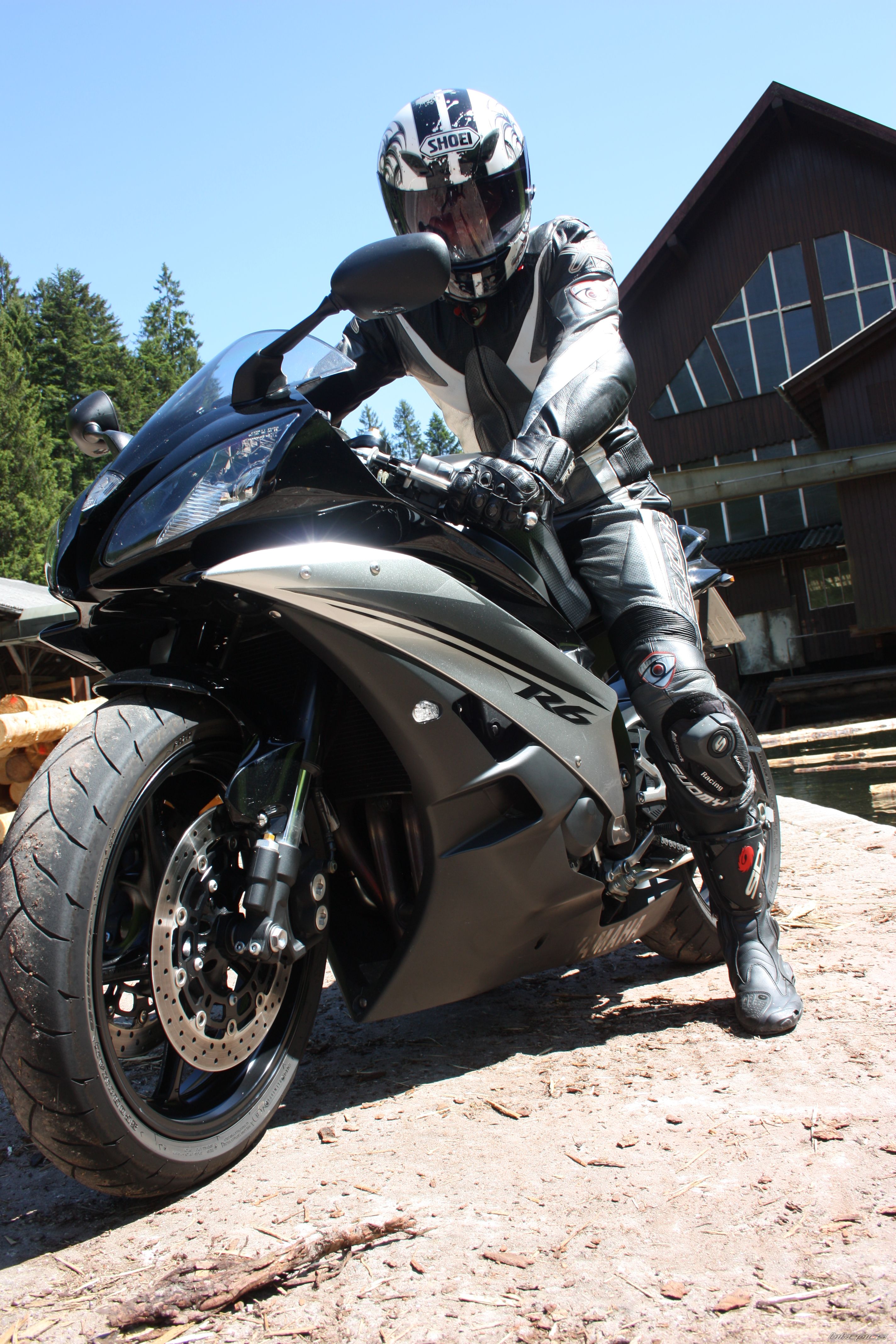 2007 YAMAHA YZF R6 | Picture 2171184 motorcycle photo