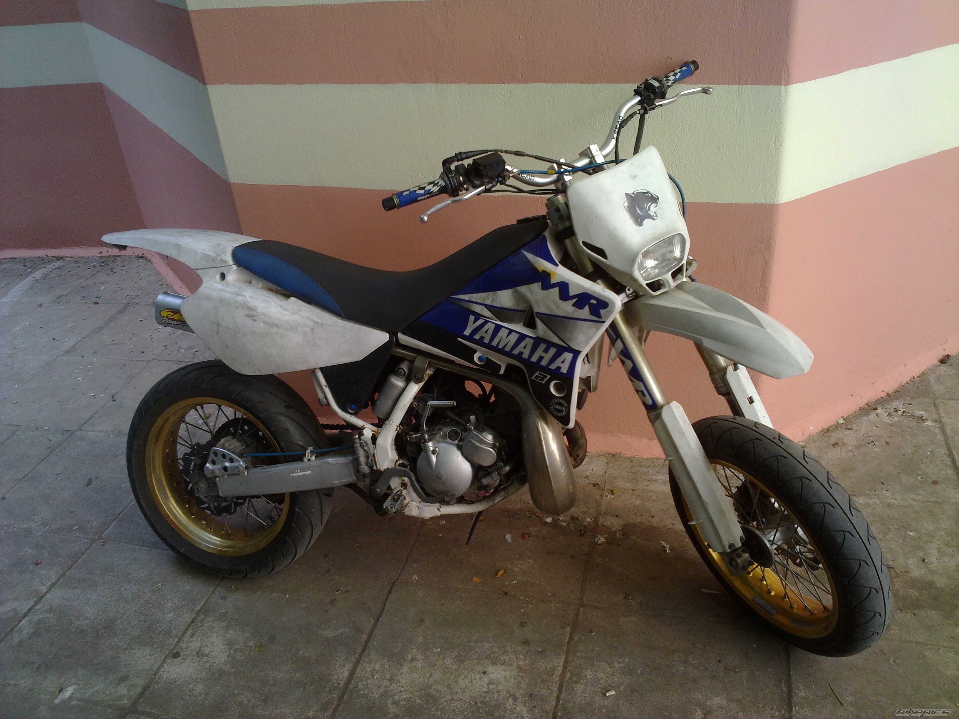 2011 YAMAHA WR 200 | Picture 2172375 motorcycle photo