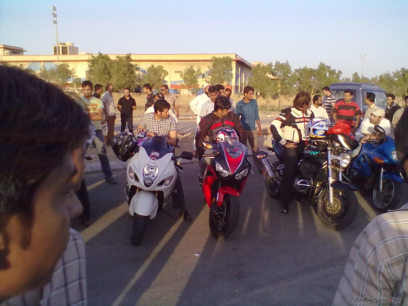 2011 YAMAHA YZF R1 | Picture 2172602 motorcycle photo