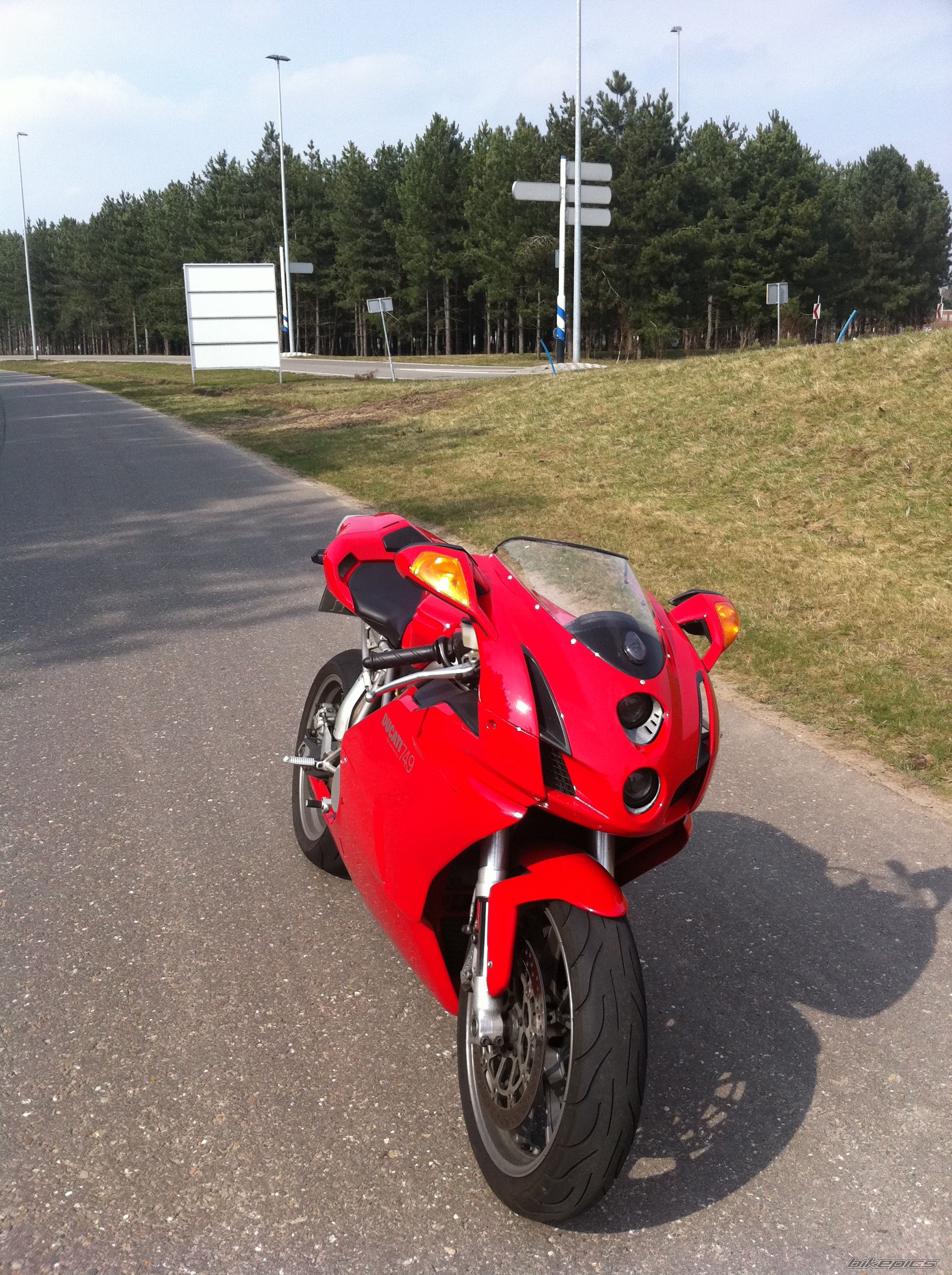 2004 DUCATI 749 | Picture 2175500 motorcycle photo