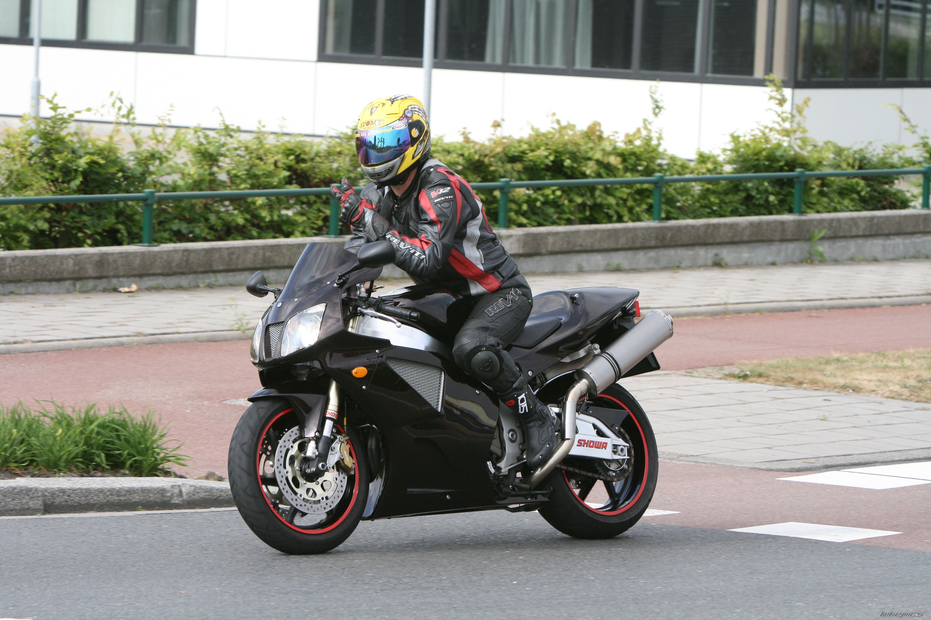 2002 HONDA VTR 1000 SP1 | Picture 2175762 motorcycle photo