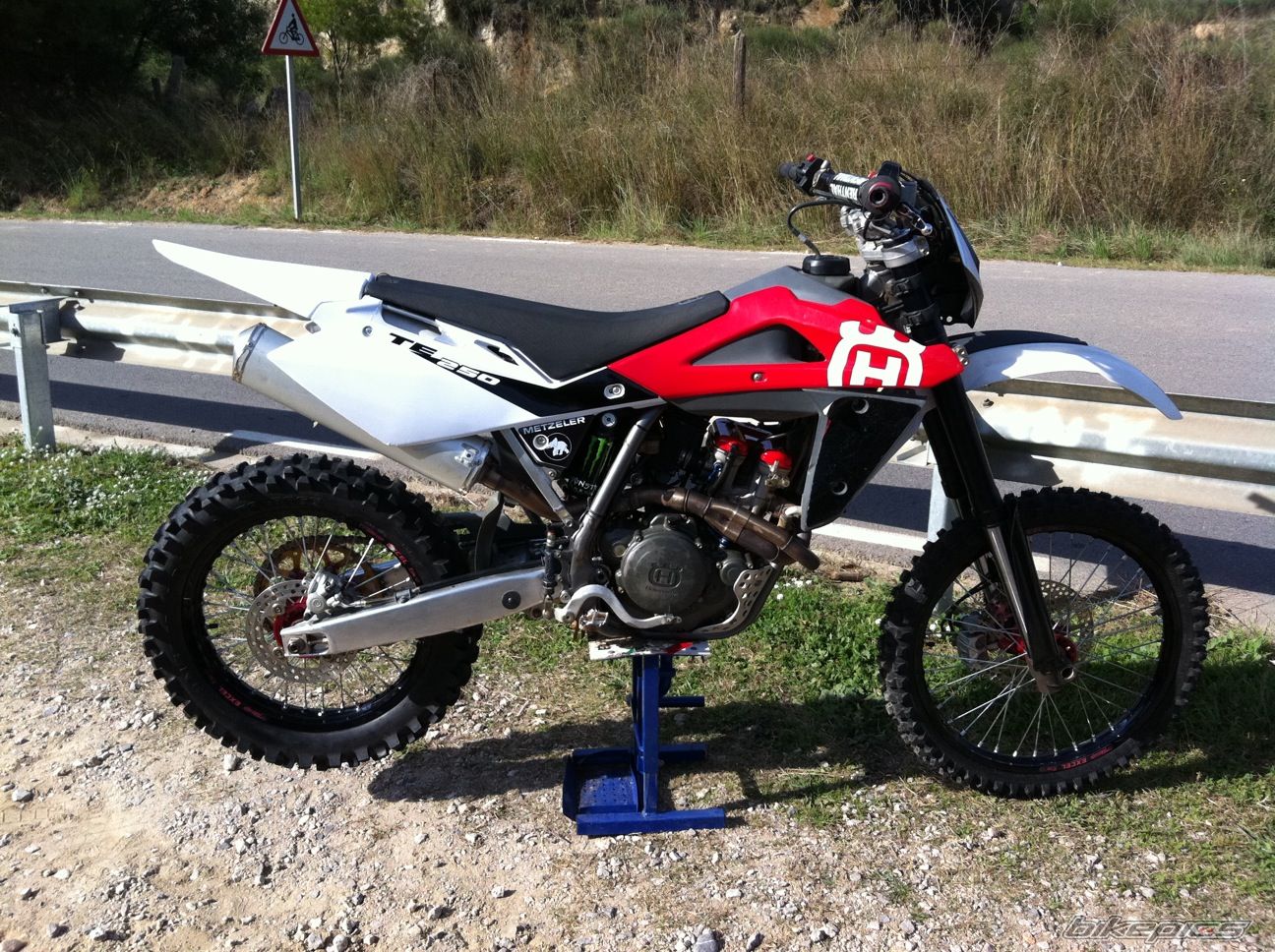 2004 HUSQVARNA TE 250 | Picture 2175869 motorcycle photo