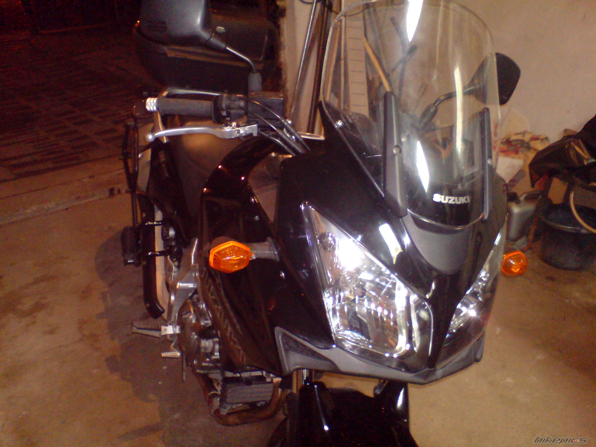 2004 SUZUKI V STROM 650 | Picture 2176295 motorcycle photo