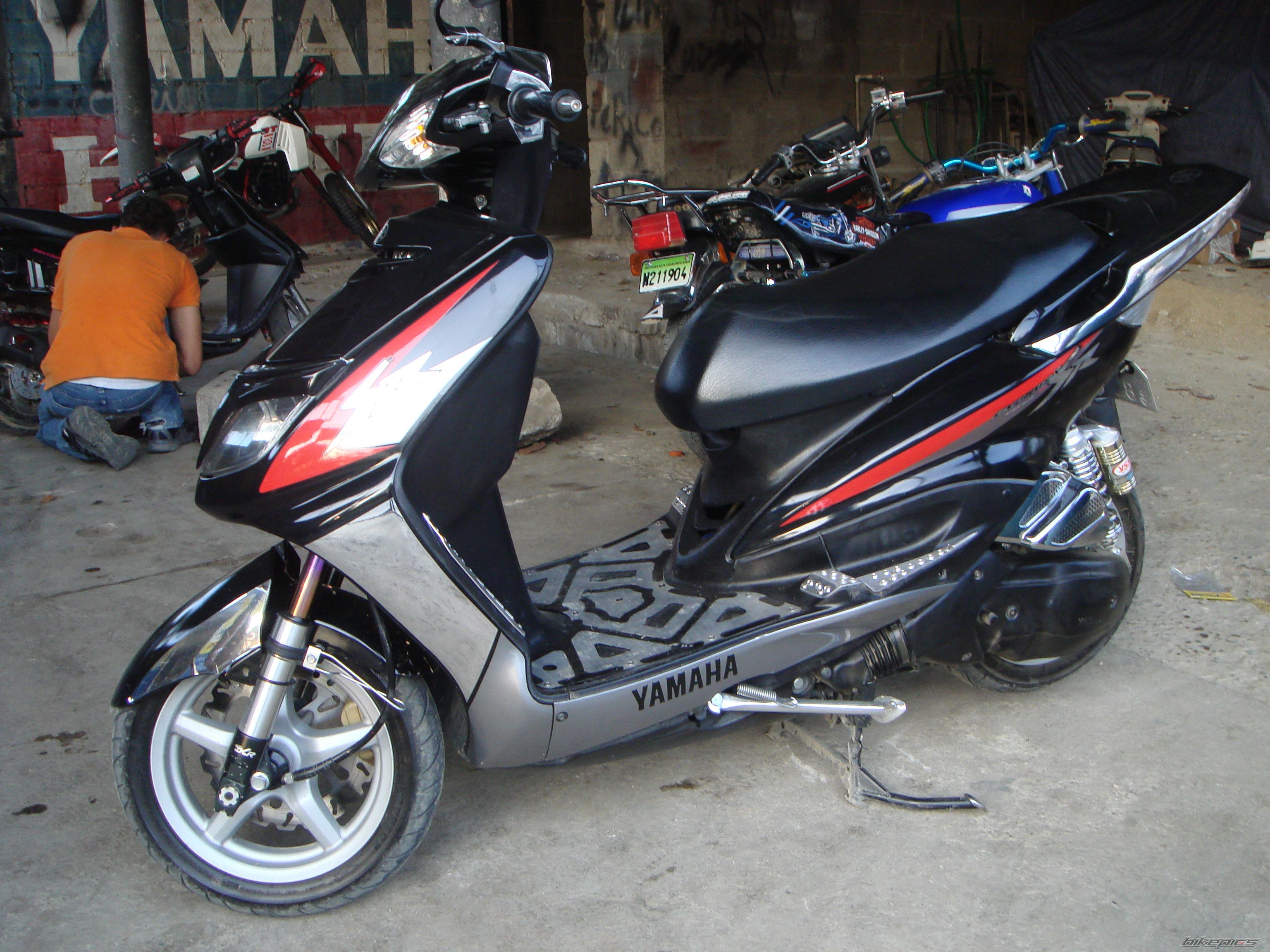 2003 YAMAHA CYGNUSX 4V | Picture 2177576 motorcycle photo