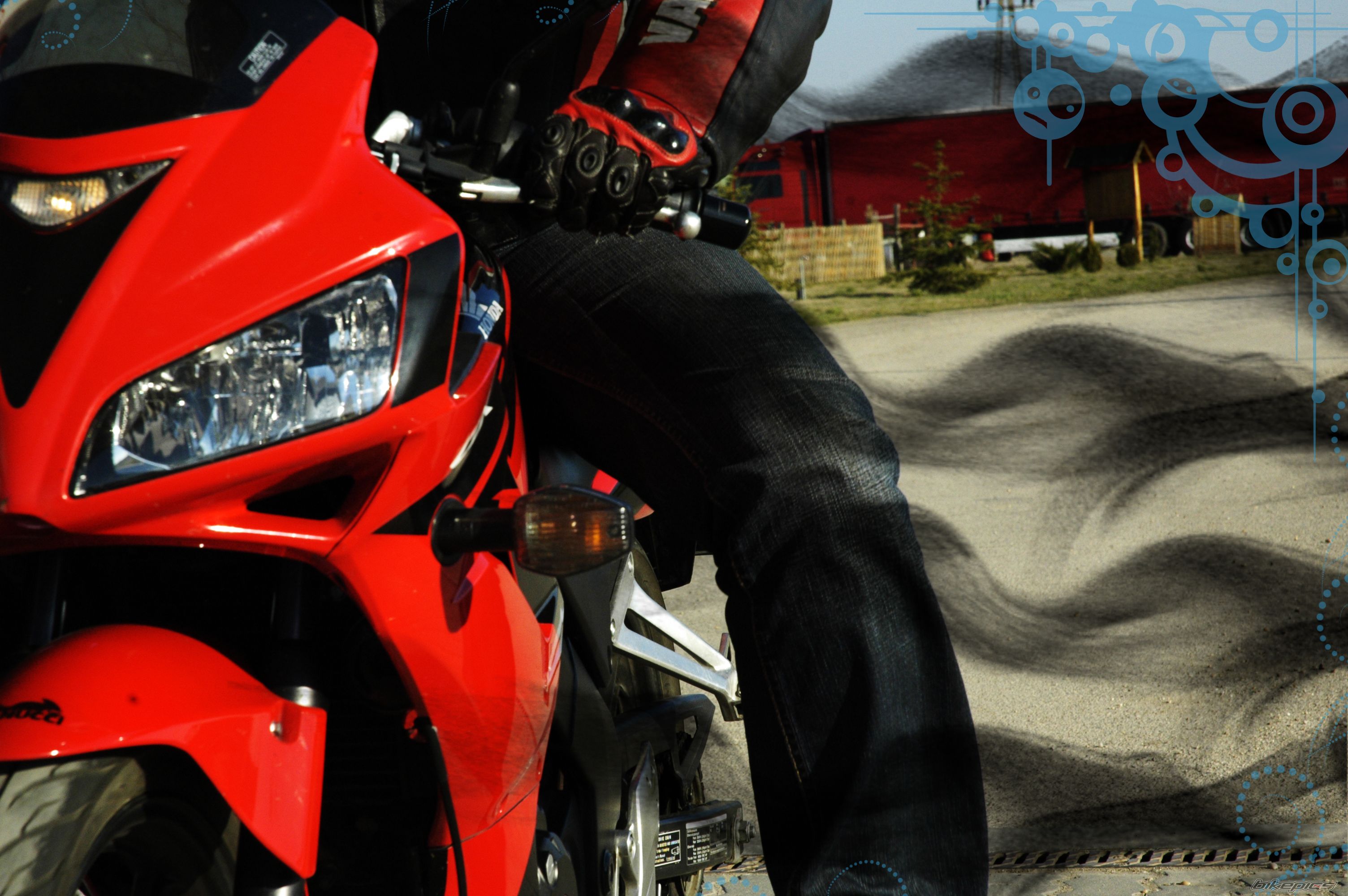 2008 HONDA CBR 125 | Picture 2178169 motorcycle photo