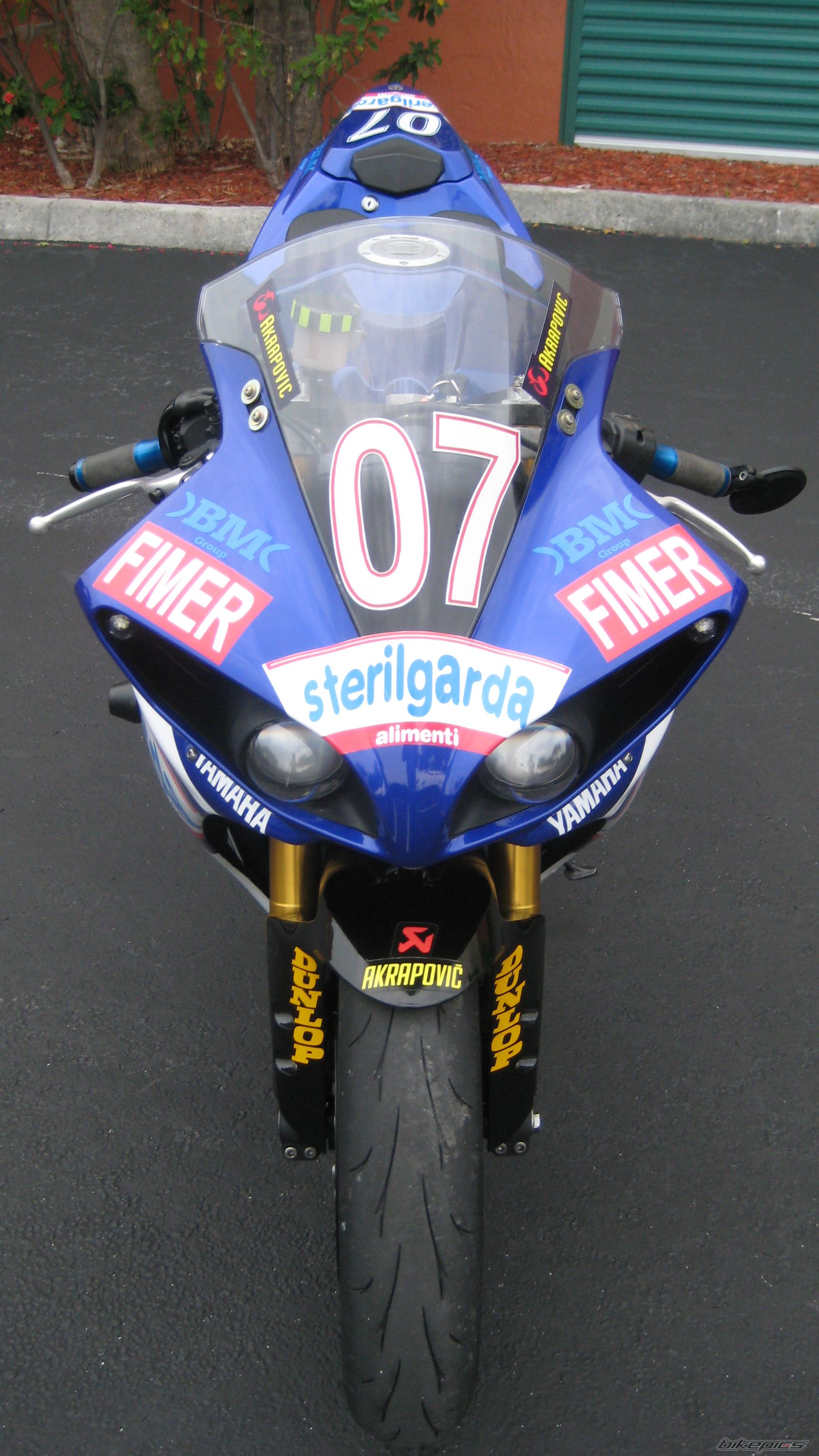 2009 YAMAHA YZF R1 | Picture 2178239 motorcycle photo