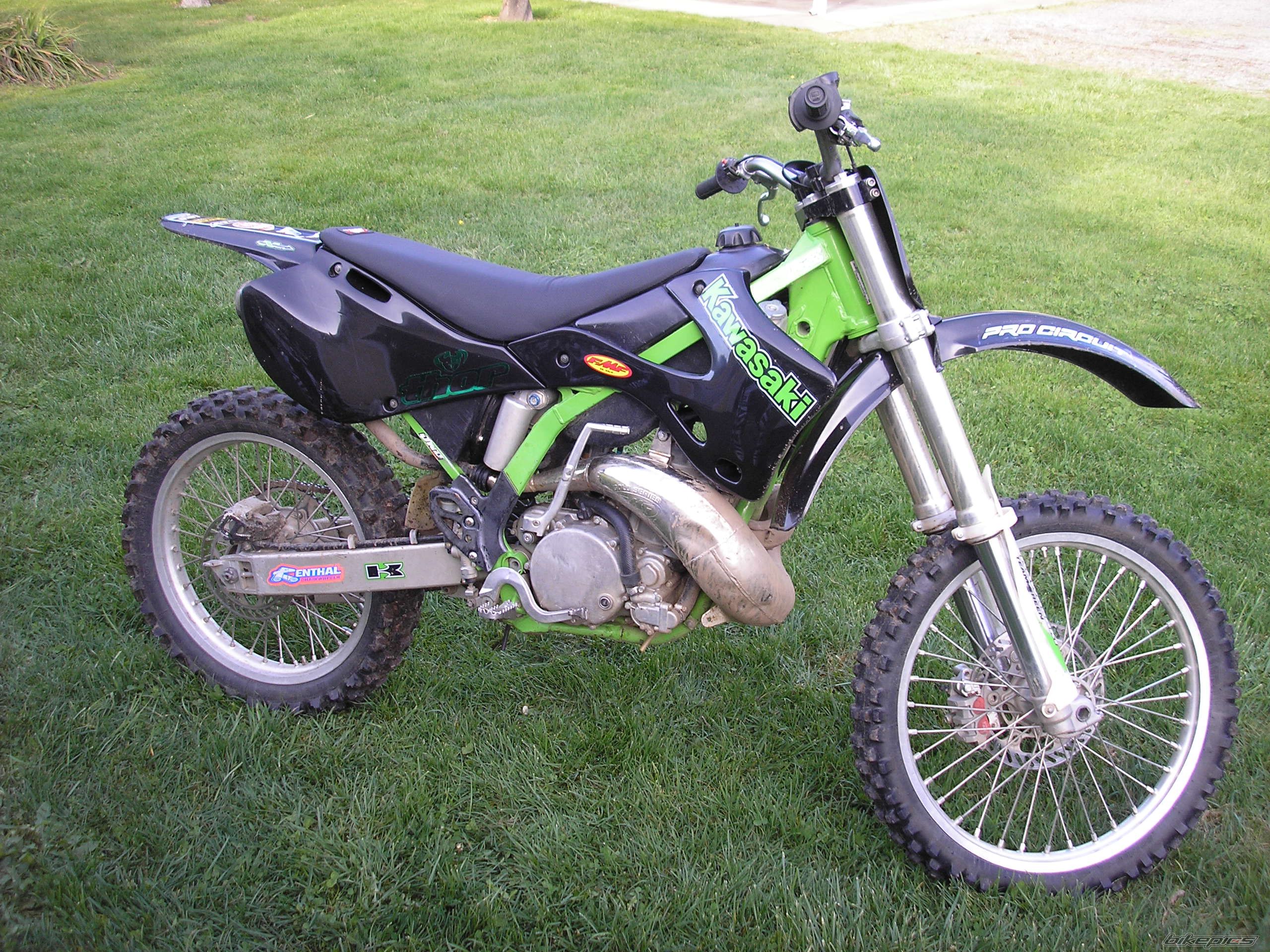 2002 KAWASAKI KX 250 | Picture 2179325 motorcycle photo