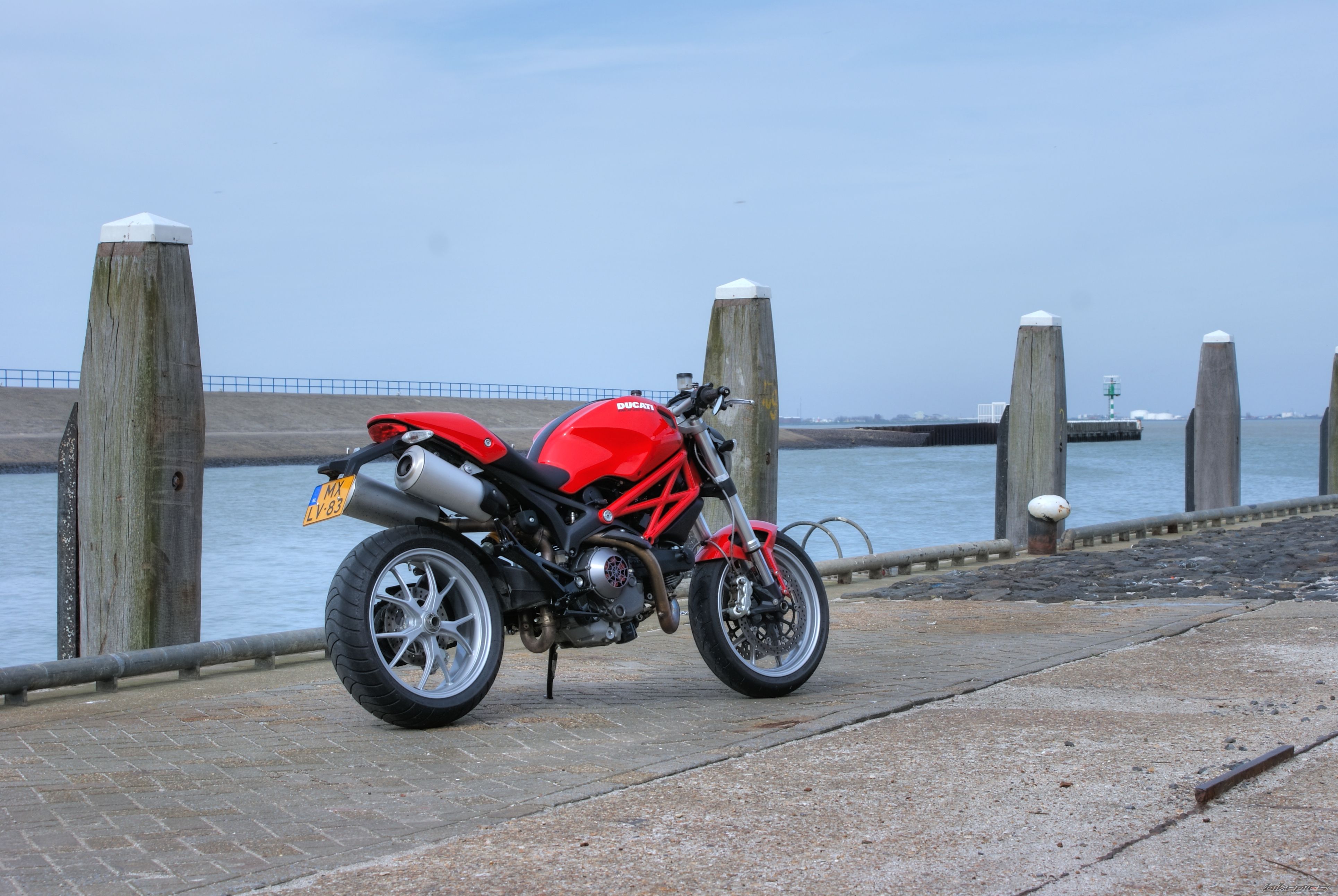 2009 DUCATI MONSTER 1100 | Picture 2180047 motorcycle photo
