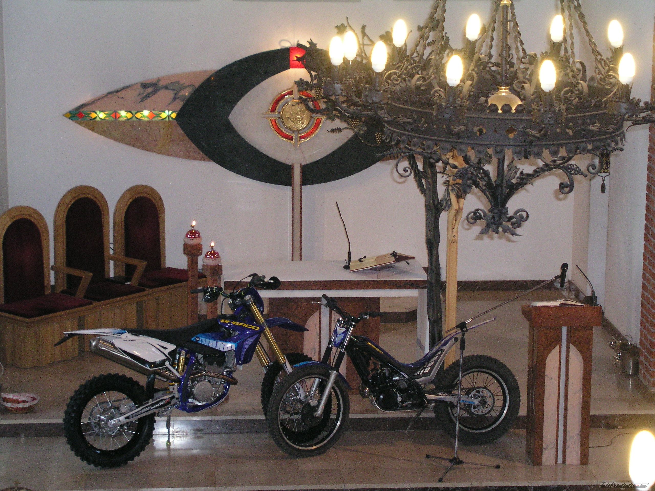    | Picture 2181015 motorcycle photo