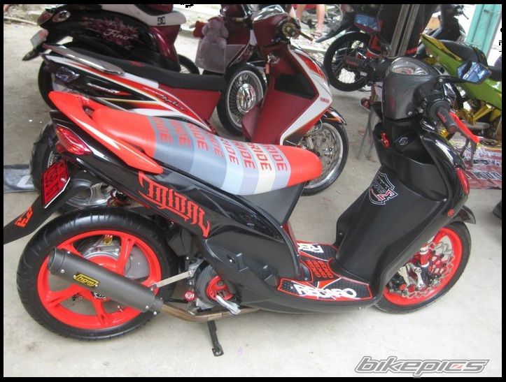 2009 YAMAHA MIO | Picture 2181367 motorcycle photo