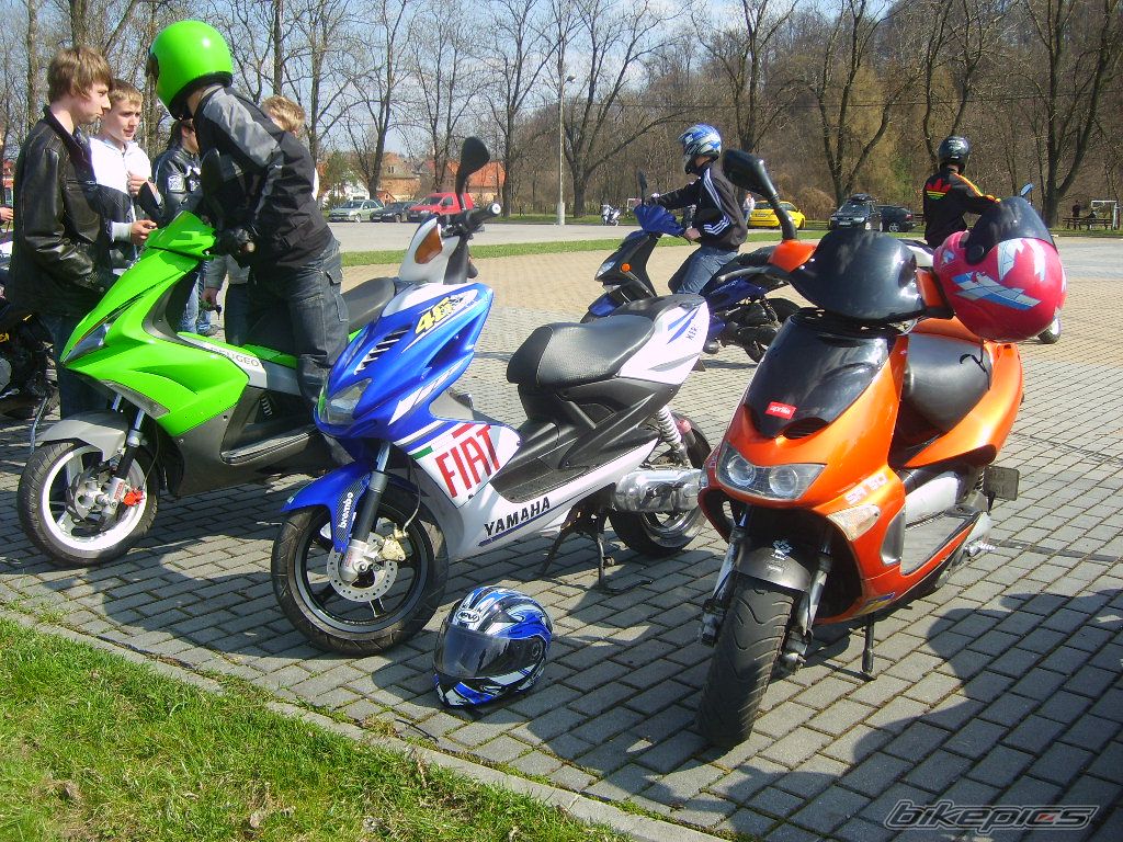 2008 YAMAHA AEROX 50 | Picture 2181571 motorcycle photo