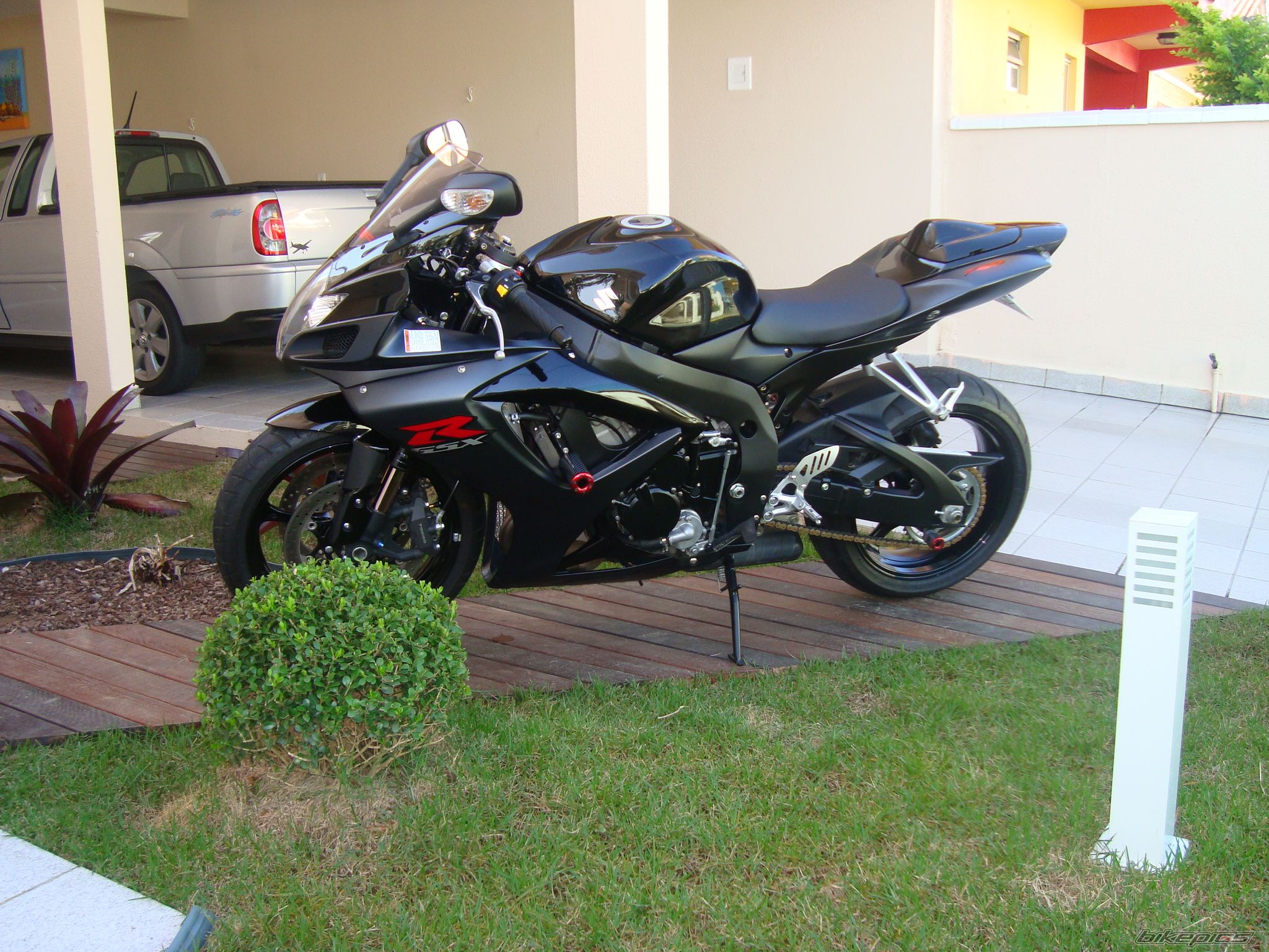 2008 SUZUKI GSX R 750 | Picture 2182709 motorcycle photo