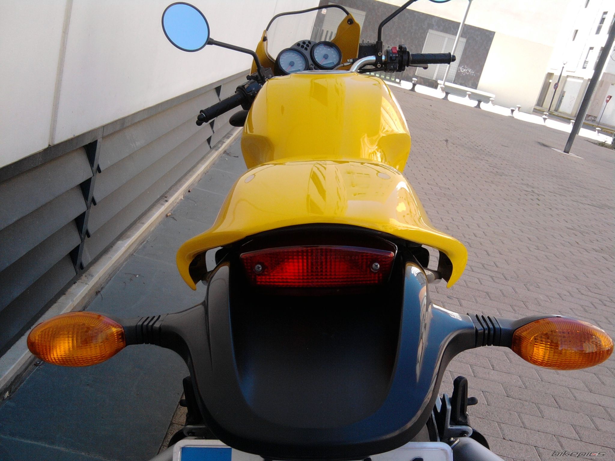 2002 DUCATI MONSTER 620 | Picture 2185270 motorcycle photo