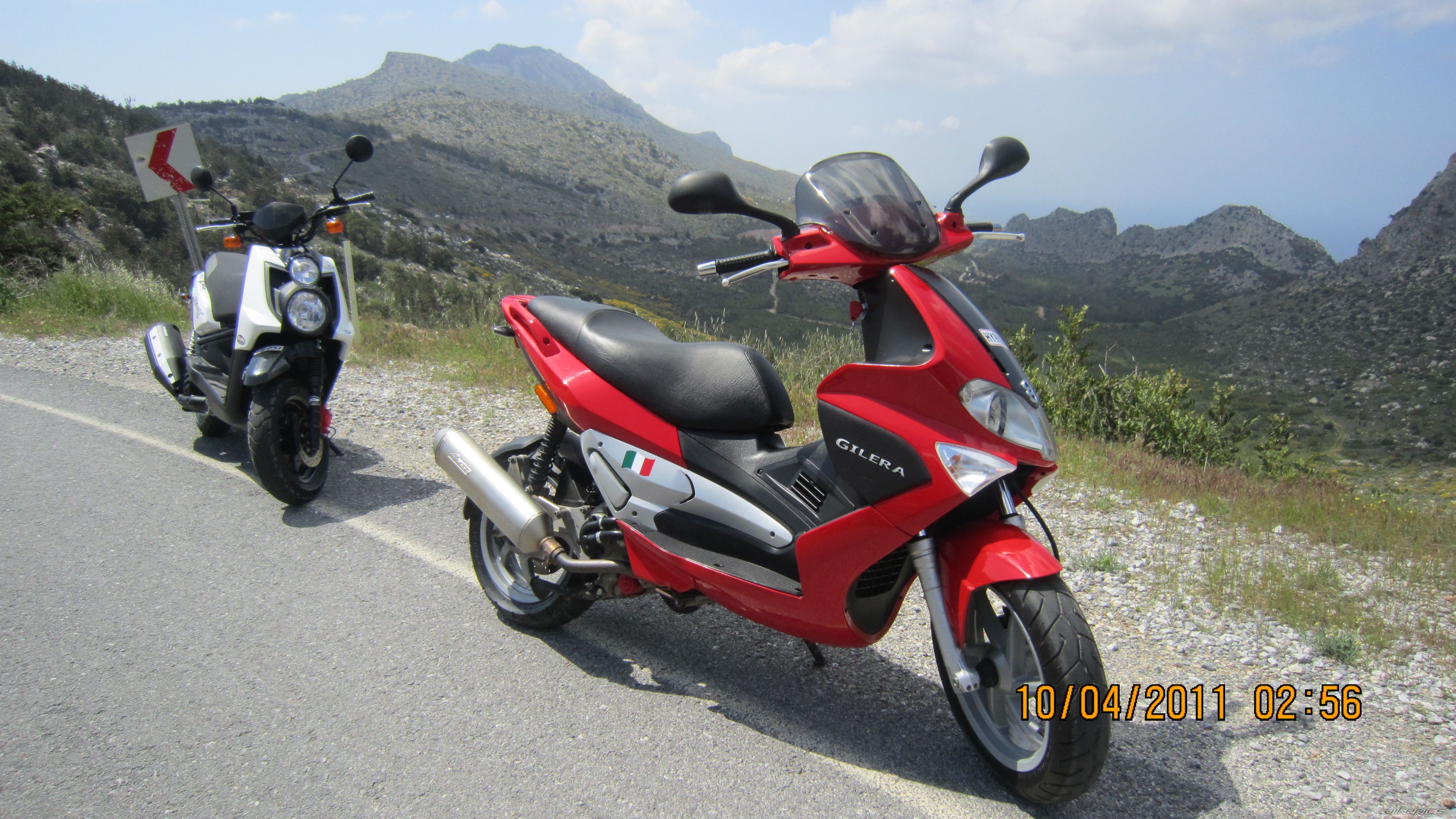 2011 GILERA RUNNER 200 VXR | Picture 2185366 motorcycle photo