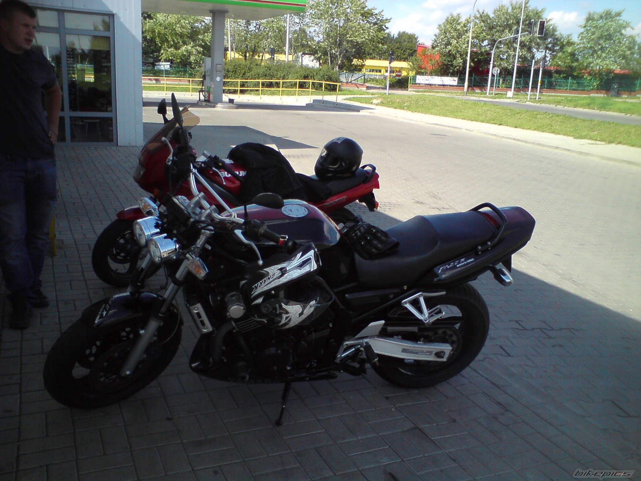 1998 YAMAHA FZS 600 FAZER | Picture 2185764 motorcycle photo