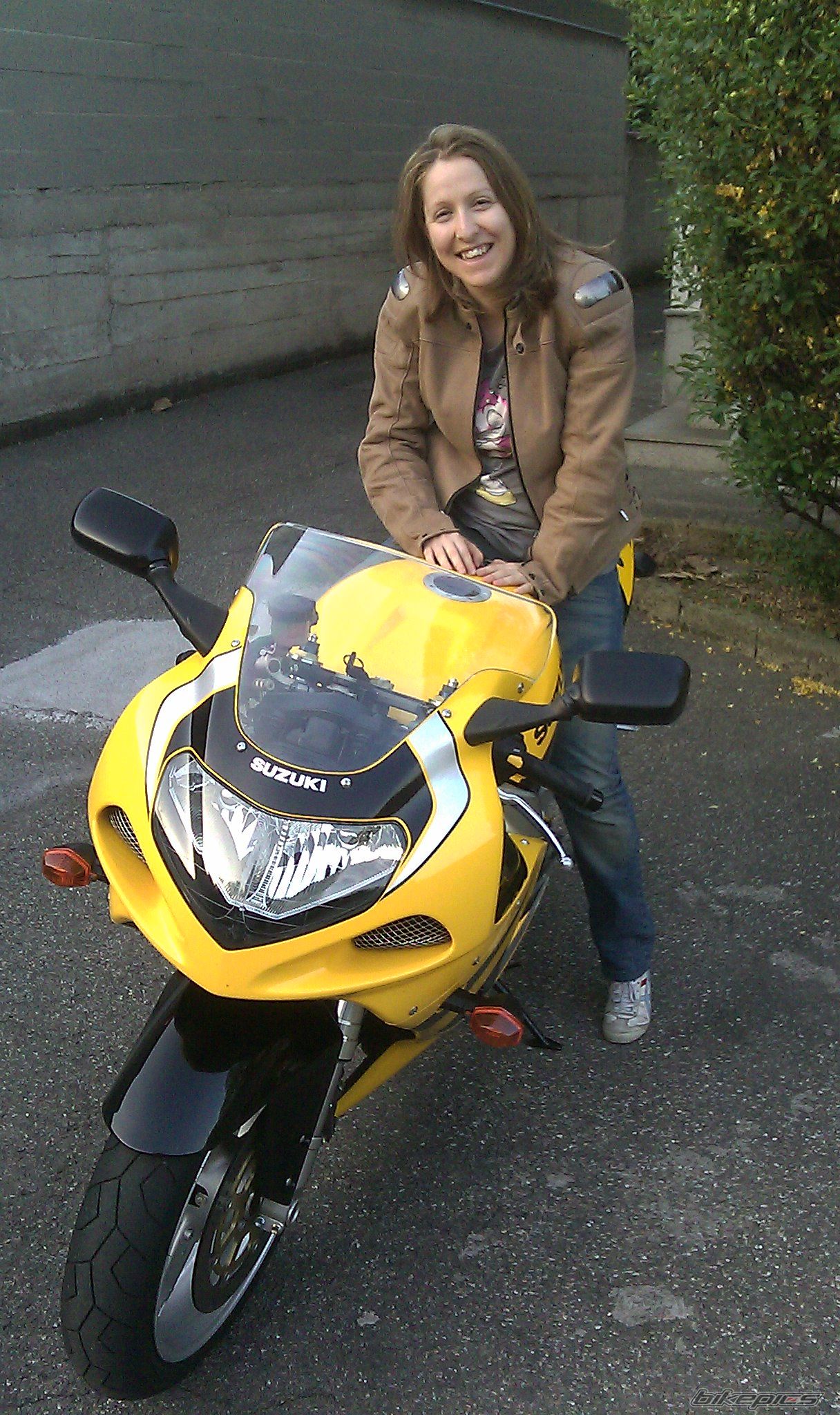 2000 SUZUKI GSX R 750 | Picture 2186394 motorcycle photo