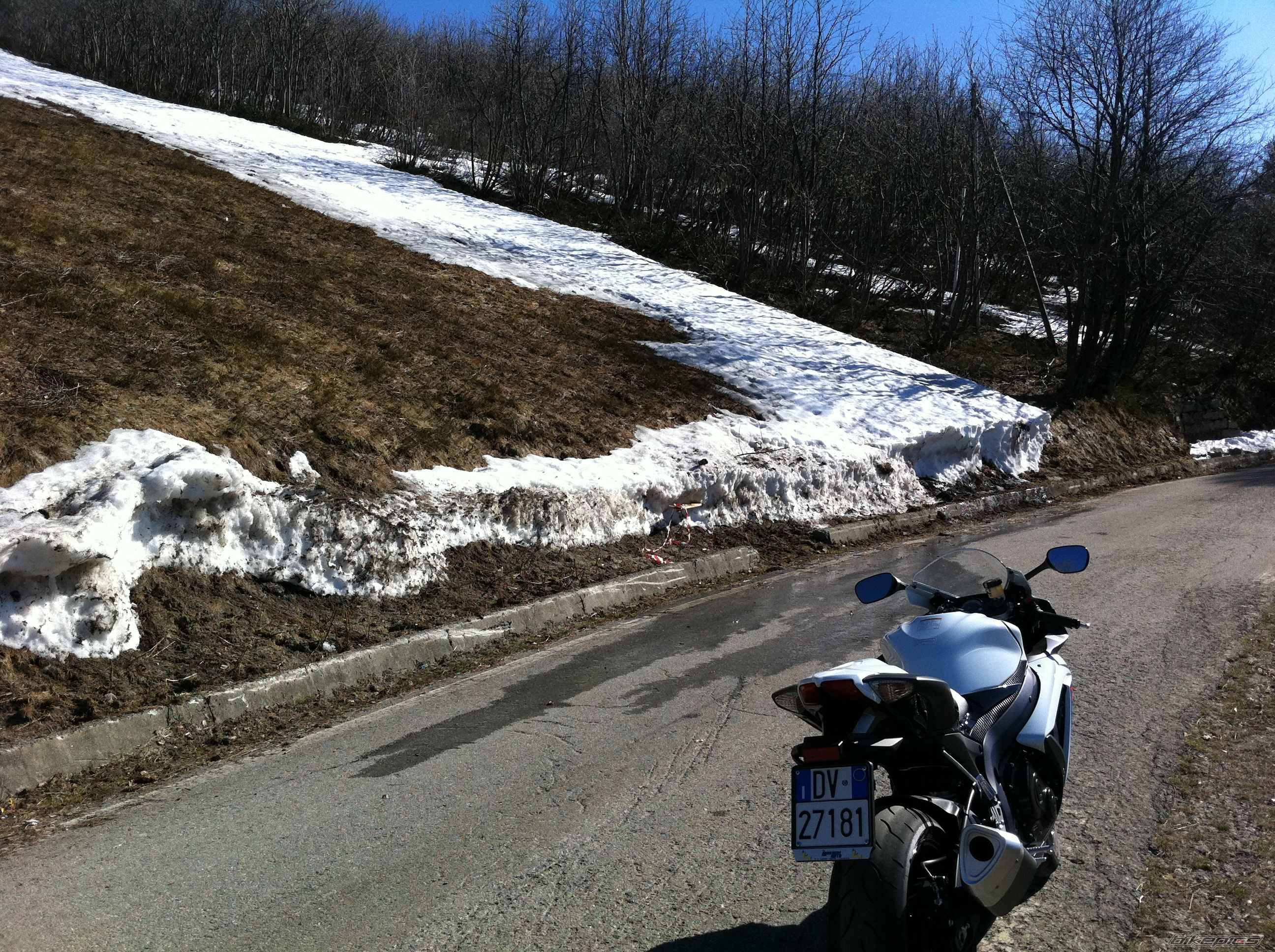 2010 SUZUKI GSX R 750 | Picture 2187331 motorcycle photo