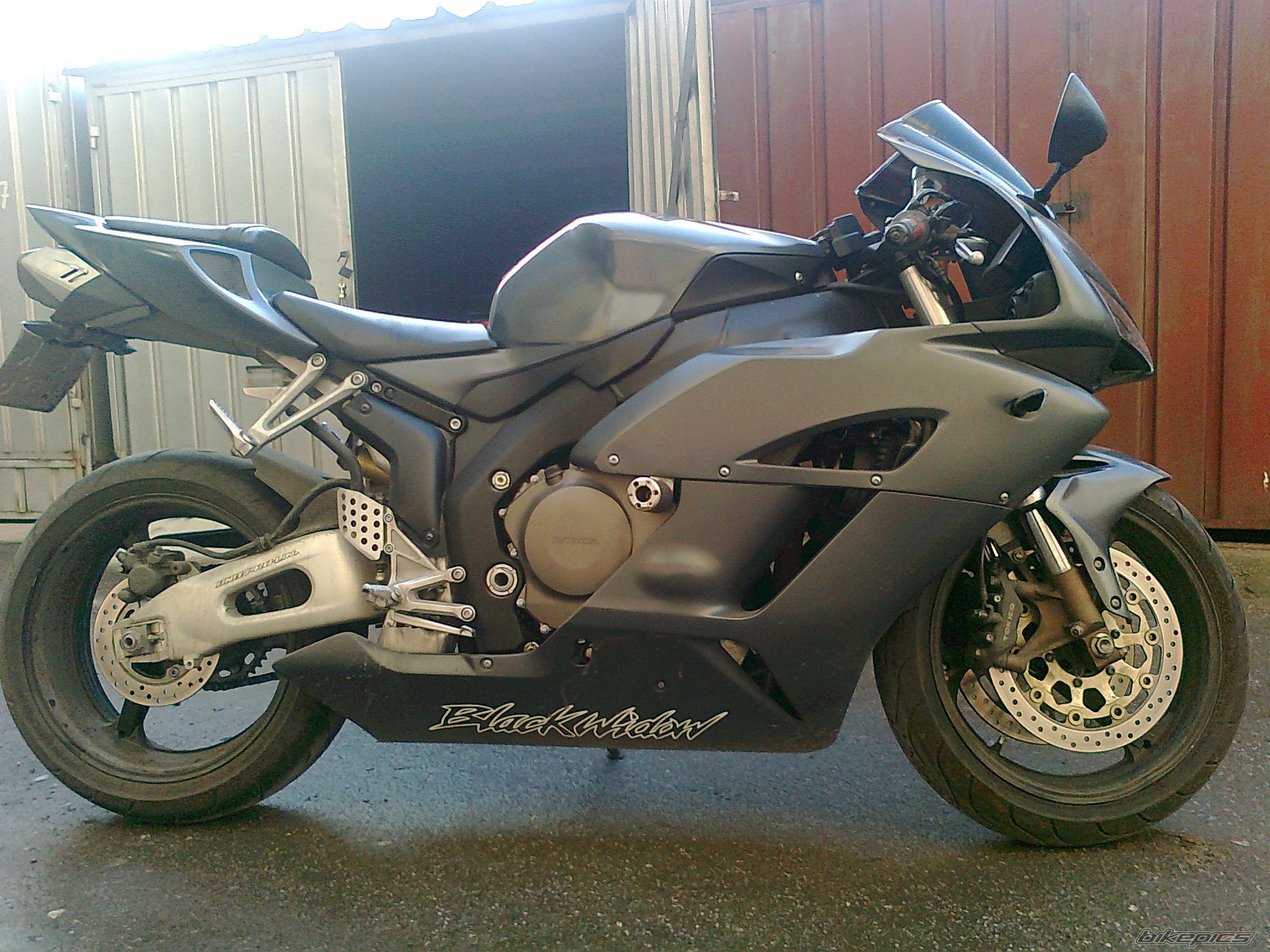 2004 HONDA CBR 1000  RR | Picture 2187380 motorcycle photo