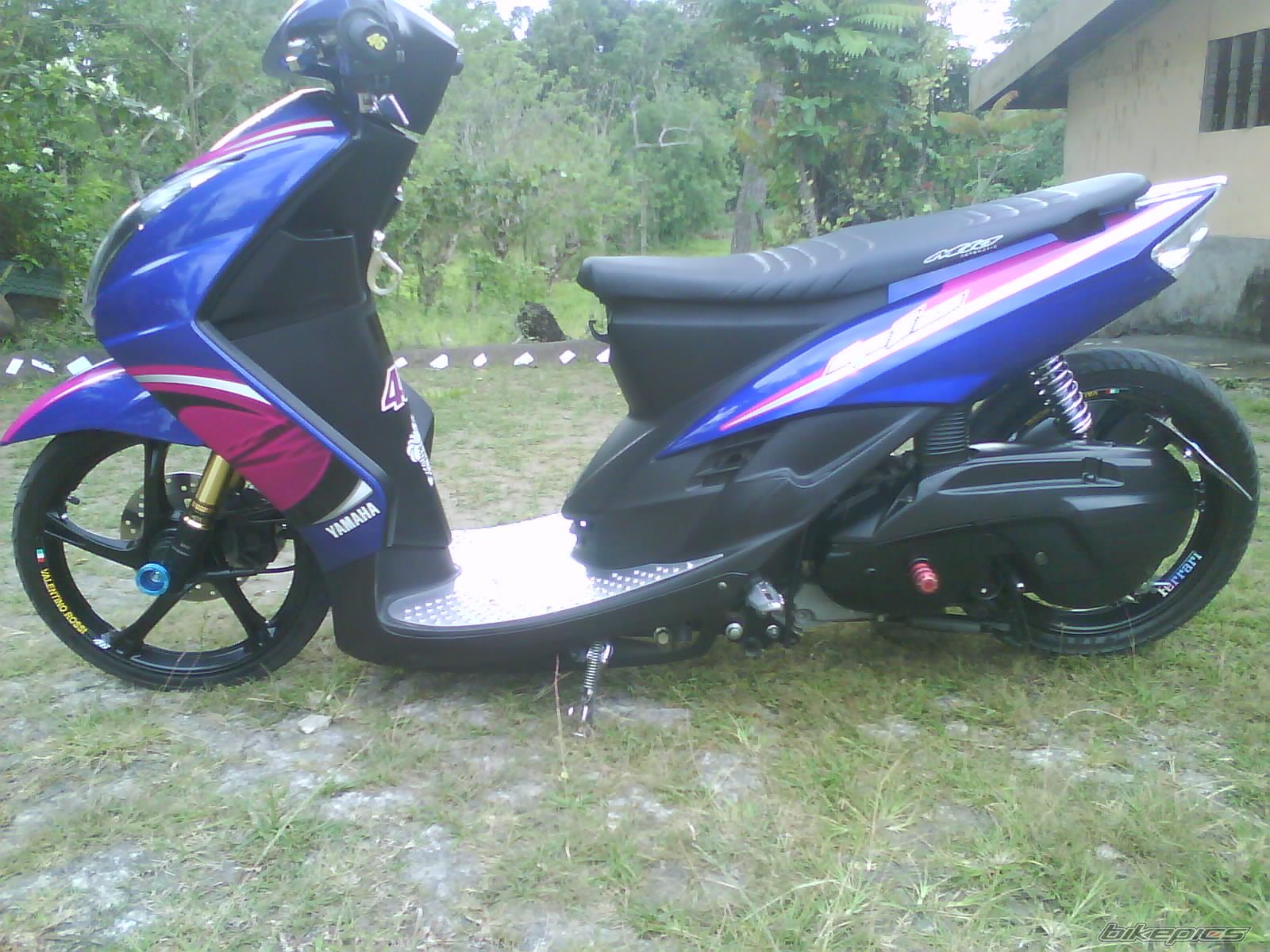 2009 YAMAHA MIO | Picture 2187694 motorcycle photo