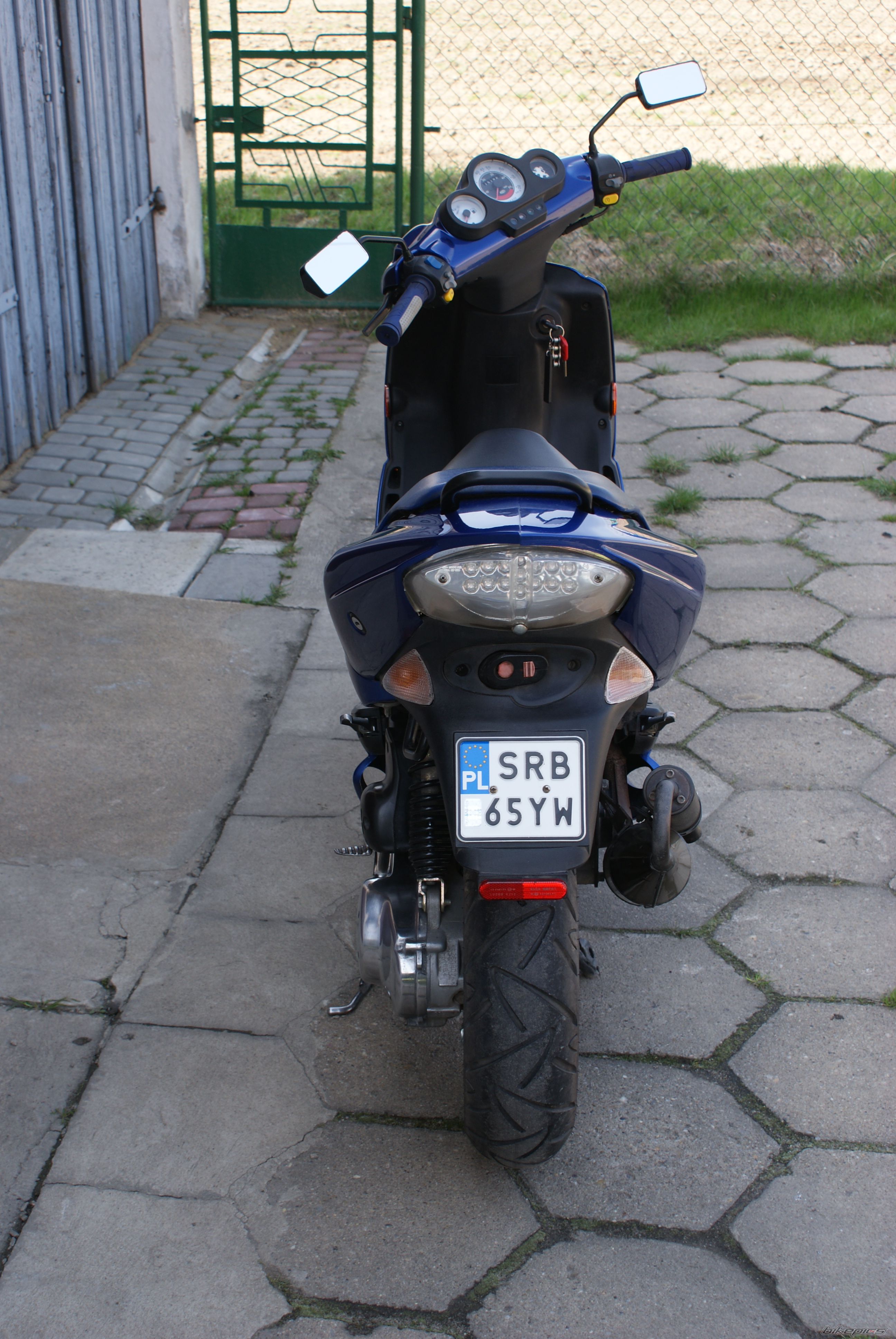 2003 PEUGEOT SPEEDFIGHT2 50 | Picture 2188941 motorcycle photo