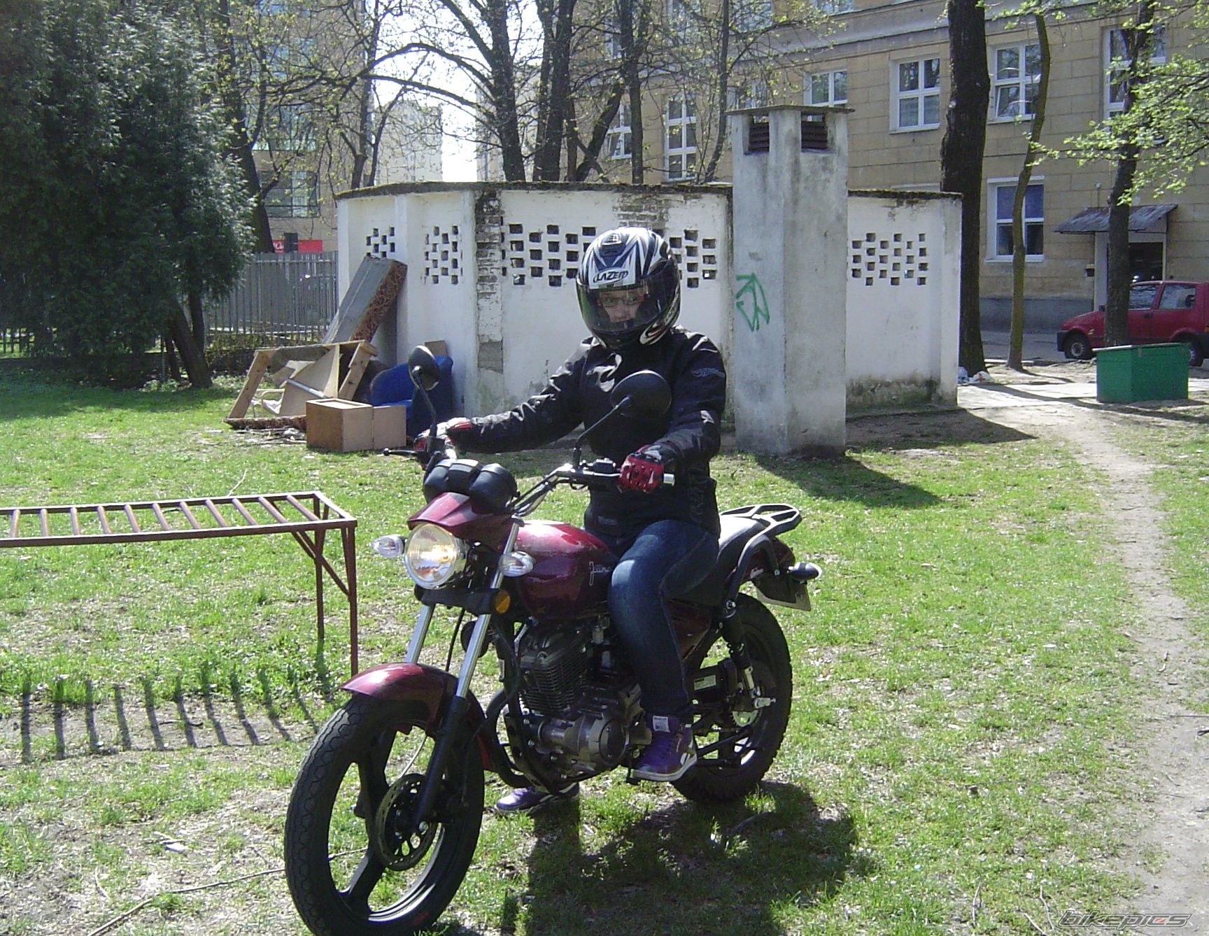 2011 JUNAK 121 | Picture 2189305 motorcycle photo