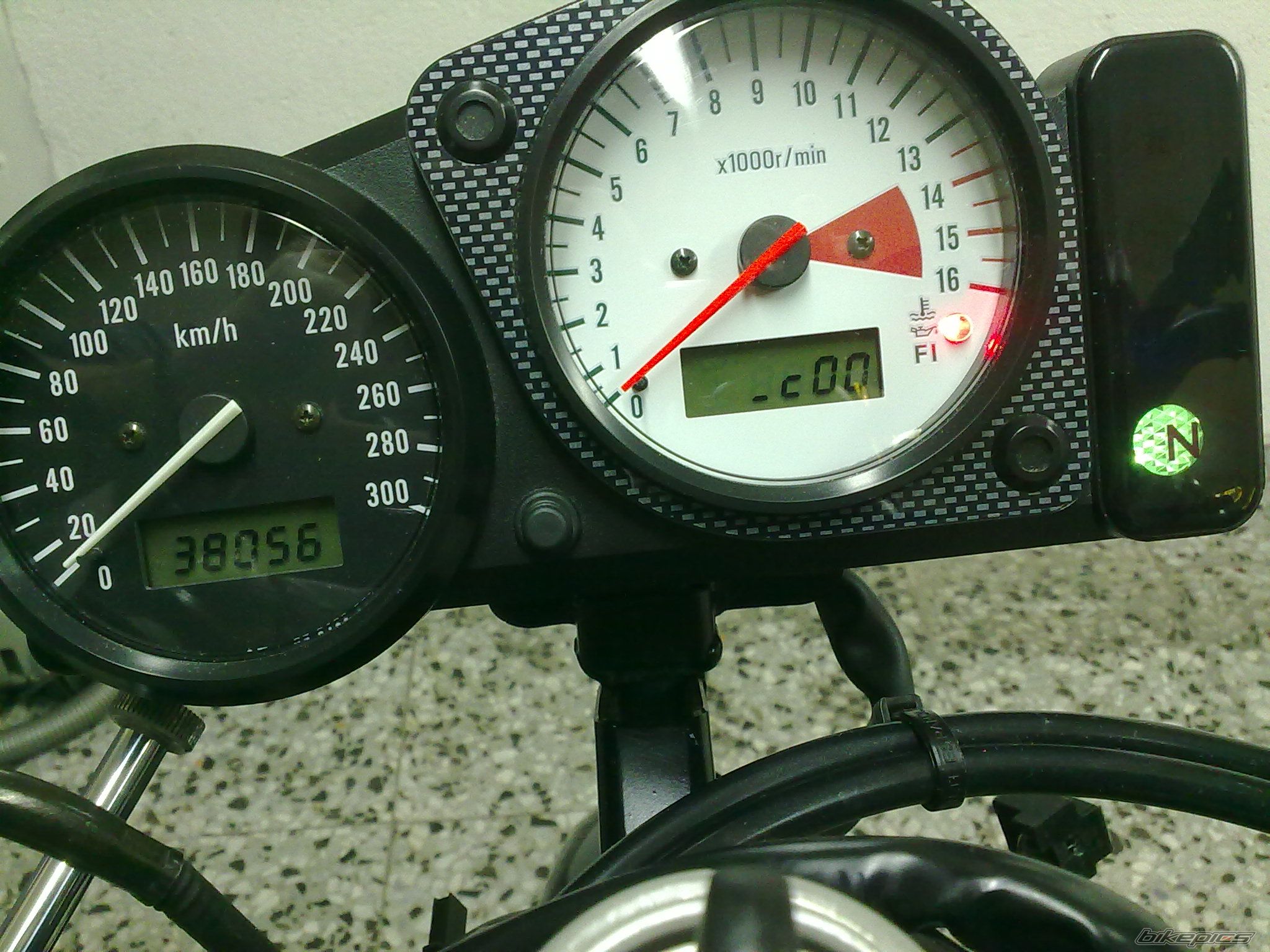 1999 SUZUKI GSX R 750 | Picture 2189833 motorcycle photo
