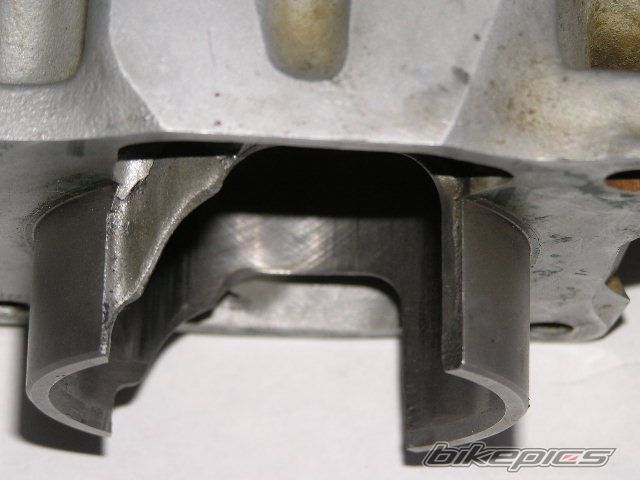 1984 YAMAHA RZ 350 | Picture 2190022 motorcycle photo