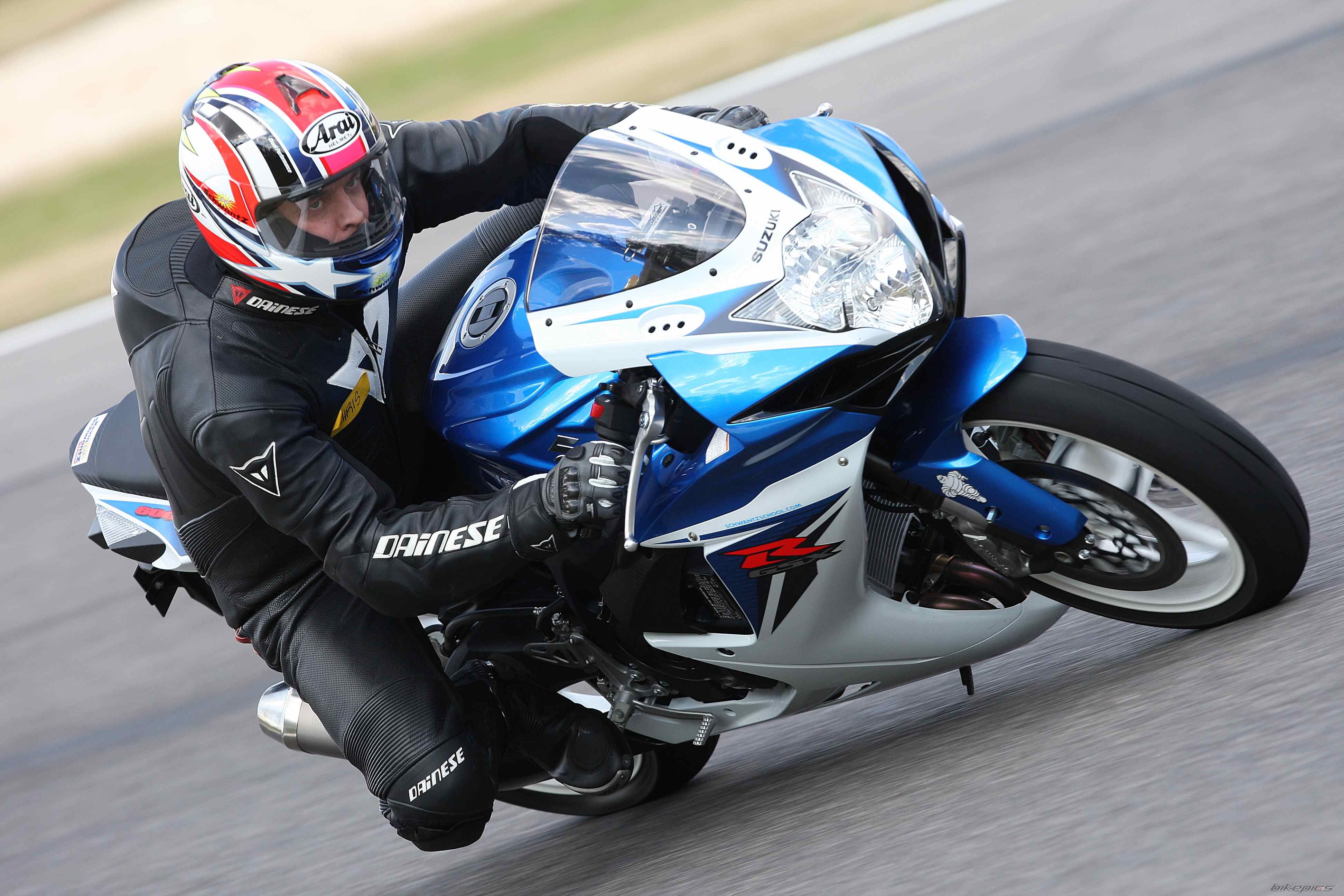 2002 SUZUKI GSX R 1000 | Picture 2190711 motorcycle photo
