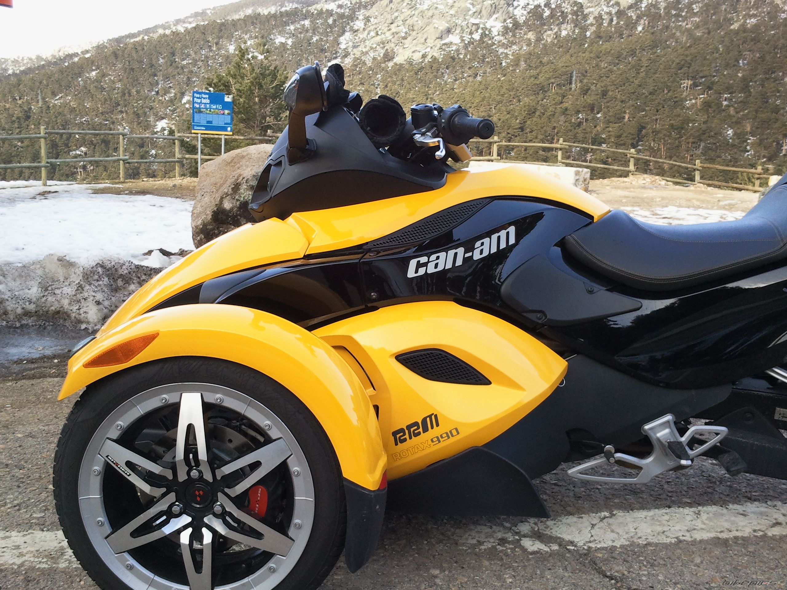 2008 CAN AM SPYDER RS | Picture 2193302 motorcycle photo