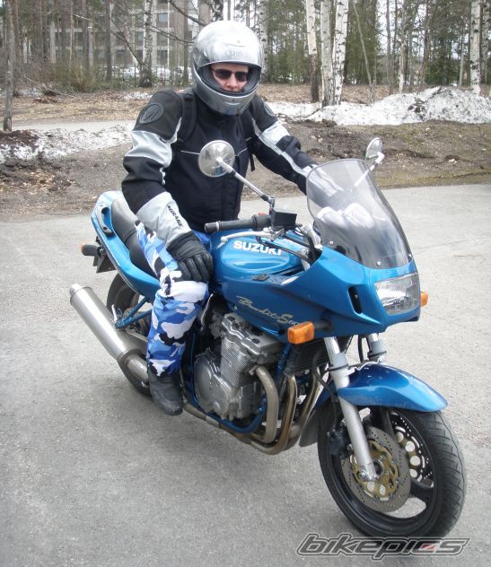 1998 SUZUKI BANDIT 600S | Picture 2193512 motorcycle photo