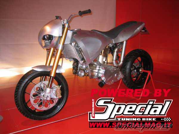 2005 DUSS SUPERMOTO | Picture 219421 motorcycle photo