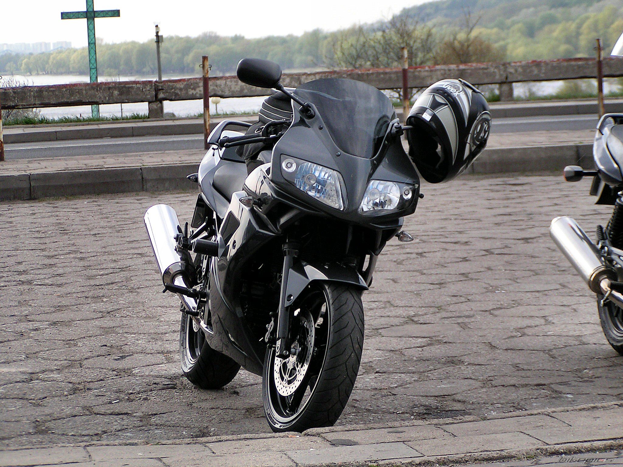 2005 SUZUKI SV 650S | Picture 2194910 motorcycle photo