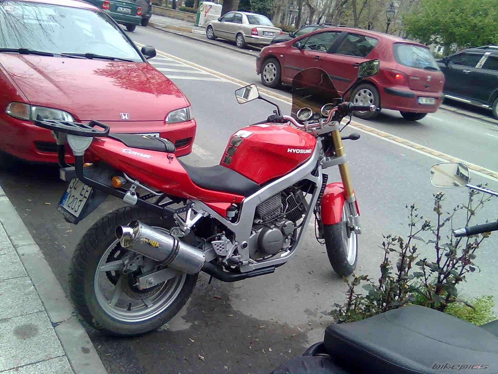 2005 HYOSUNG GT 250 COMET | Picture 2195146 motorcycle photo