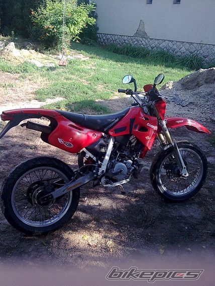 2000 MOTORHISPANIA FURIA SUPERMOTARD 50 | Picture 2195556 motorcycle photo