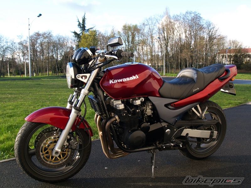 2004 KAWASAKI ZR 7 | Picture 2195618 motorcycle photo