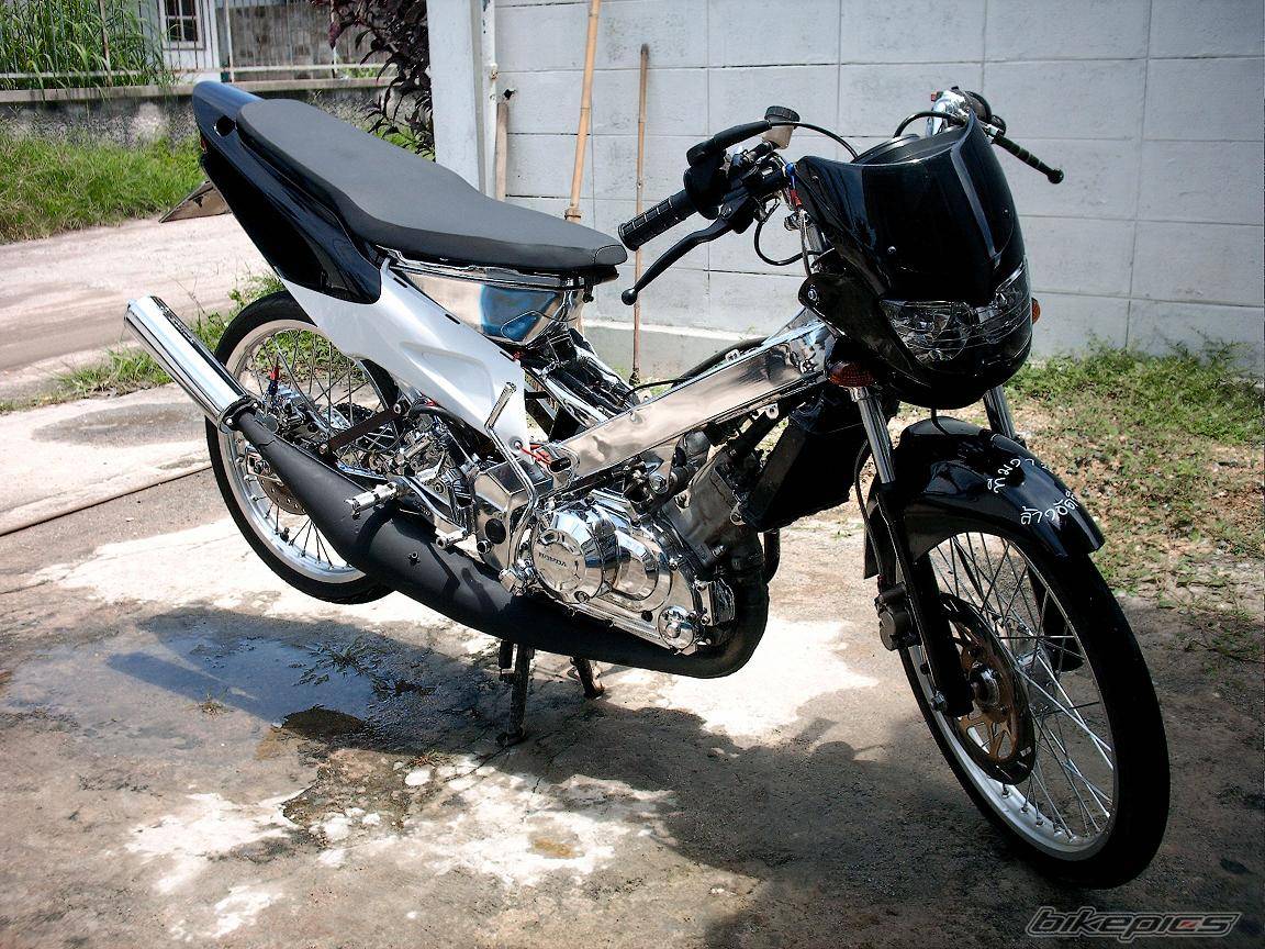 2004 HONDA NOVA DASH 125 | Picture 219614 motorcycle photo