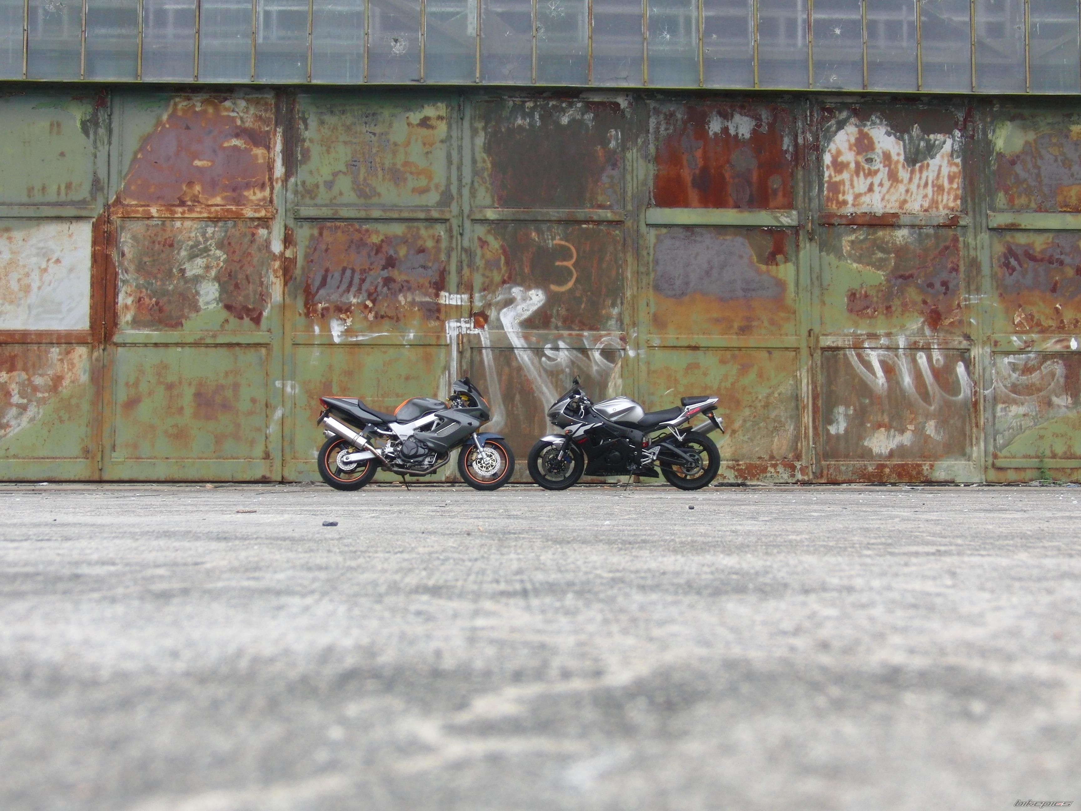 1997 HONDA VTR 1000 | Picture 2196181 motorcycle photo