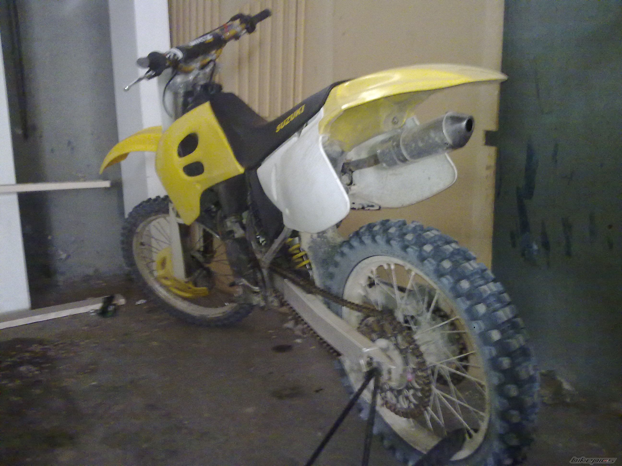 1994 SUZUKI RM 125 | Picture 2198409 motorcycle photo