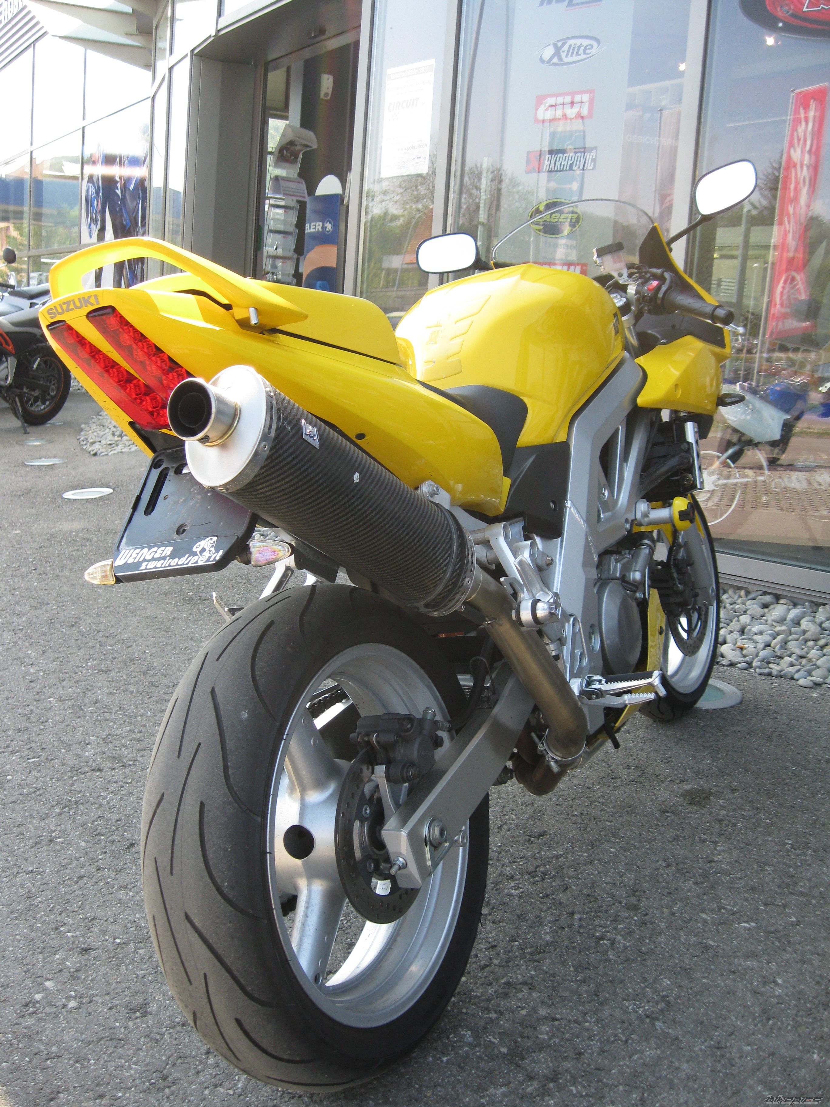 2004 SUZUKI SV 650S | Picture 2198575 motorcycle photo