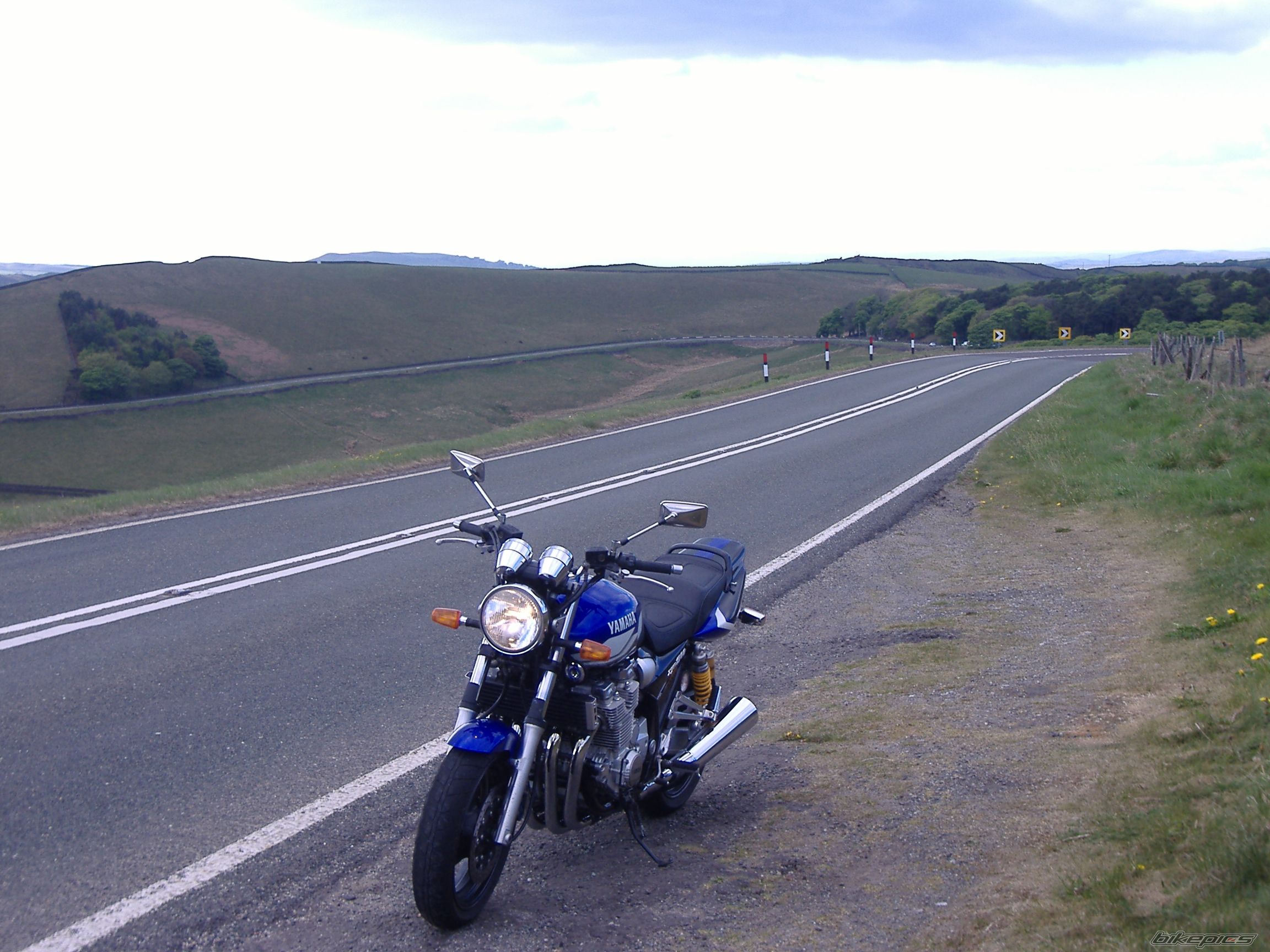 2001 YAMAHA XJR 1300 | Picture 2199611 motorcycle photo