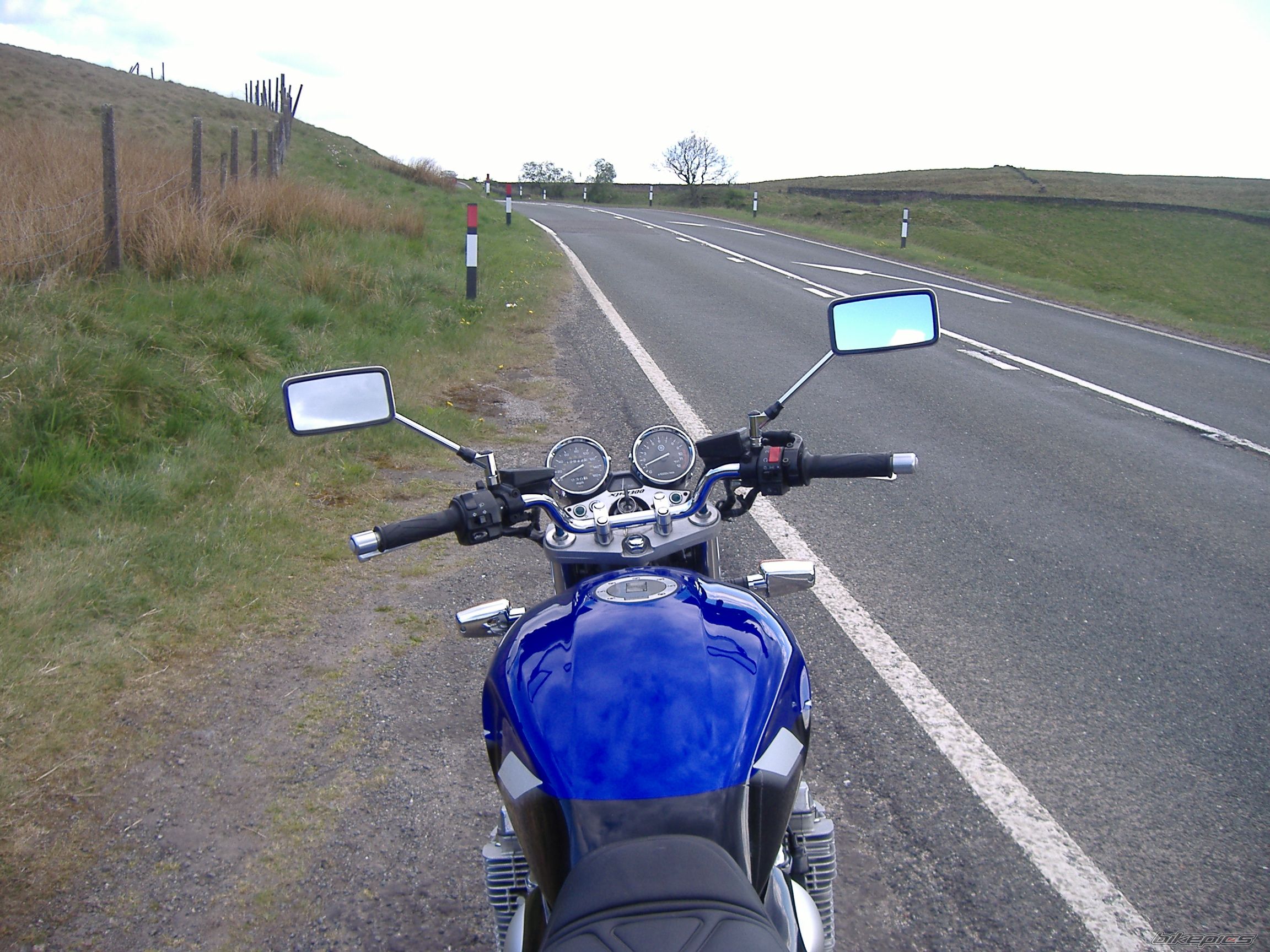 2001 YAMAHA XJR 1300 | Picture 2199613 motorcycle photo