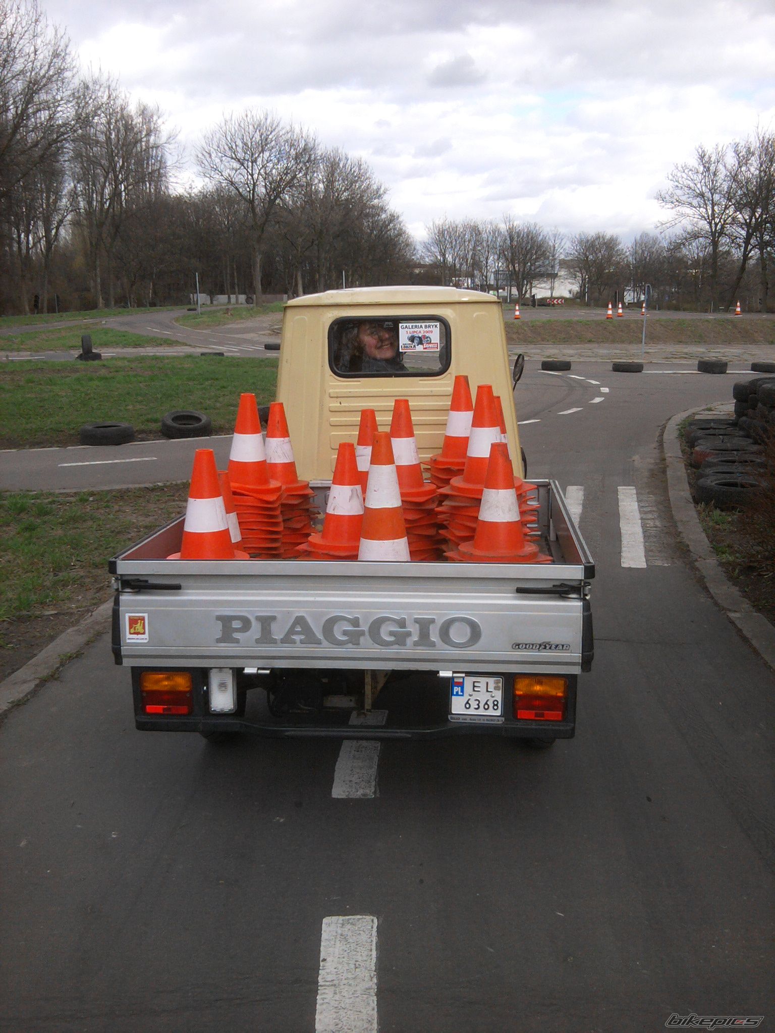 2001 PIAGGIO APE 50 PICKUP | Picture 2199890 motorcycle photo