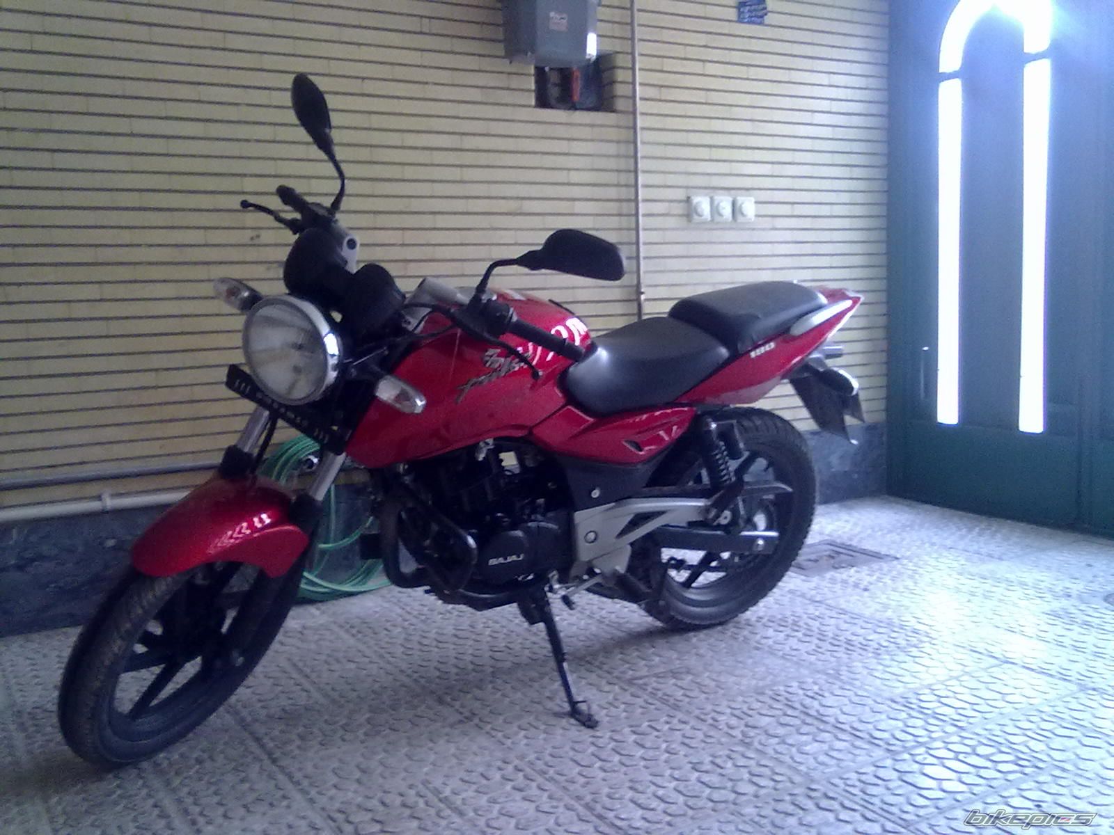 2011 BAJAJ PULSAR 180 | Picture 2201403 motorcycle photo