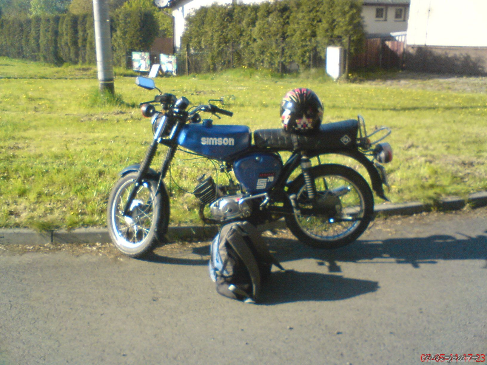    | Picture 2203019 motorcycle photo