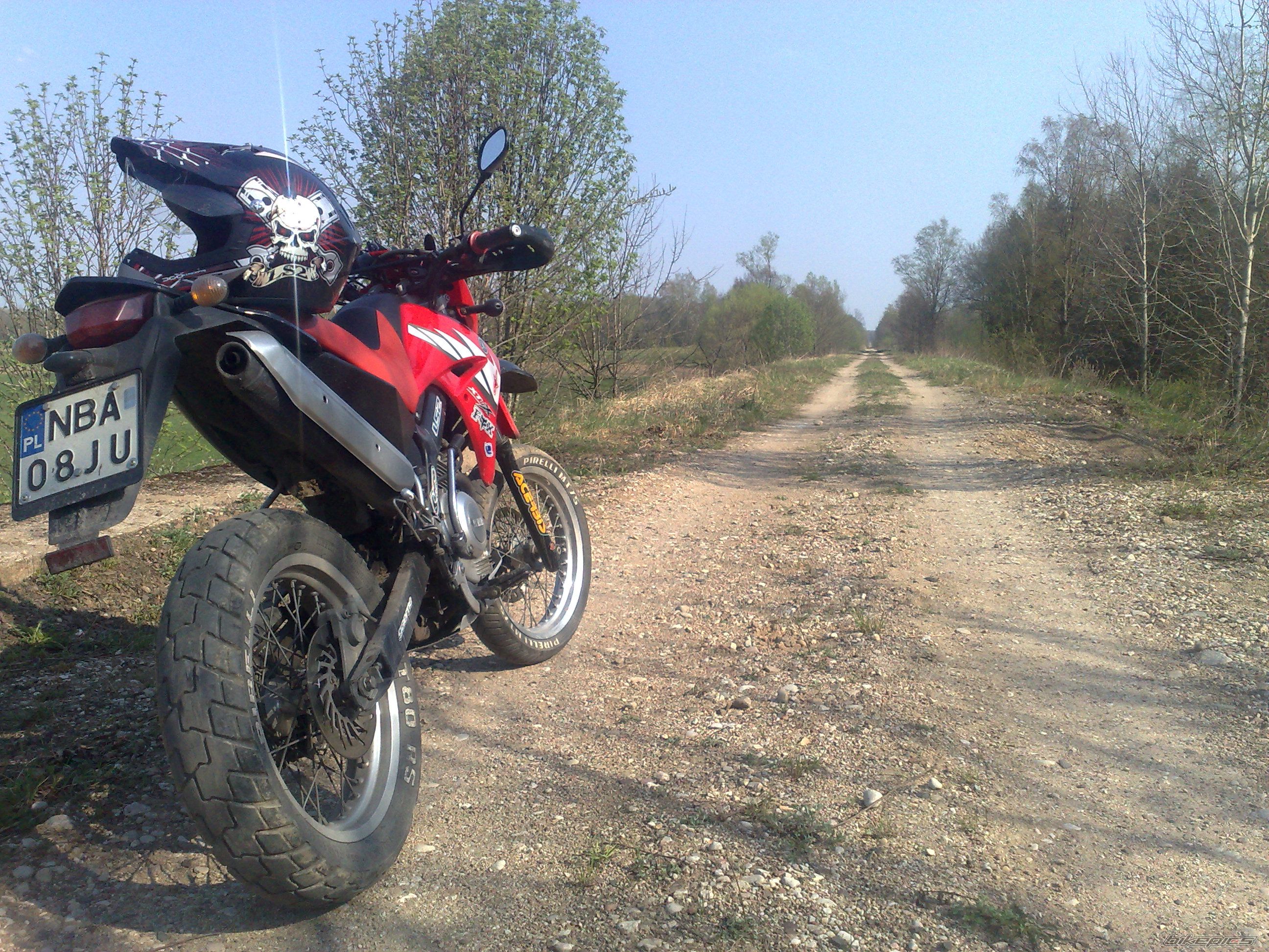 2006 YAMAHA XT 125 | Picture 2203614 motorcycle photo